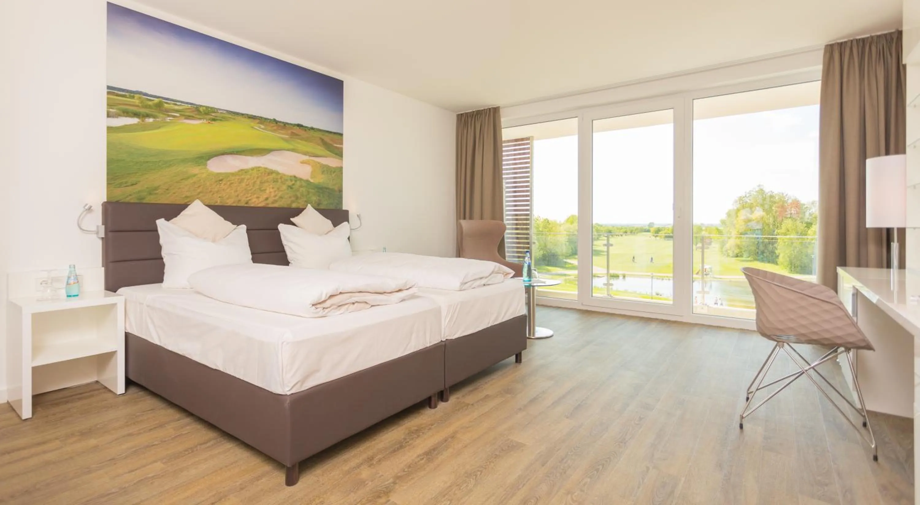 Day in Hotel absolute