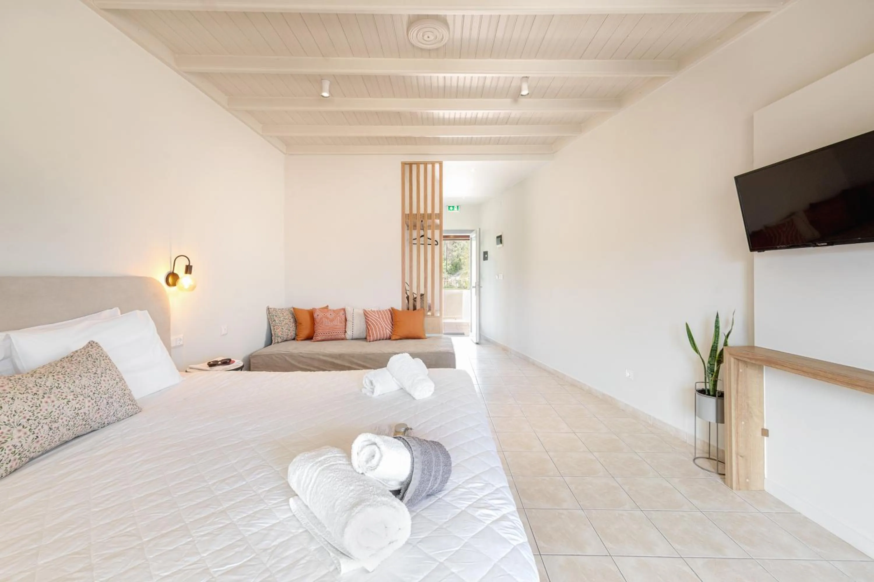 Photo of the whole room in Dominoes Corfu