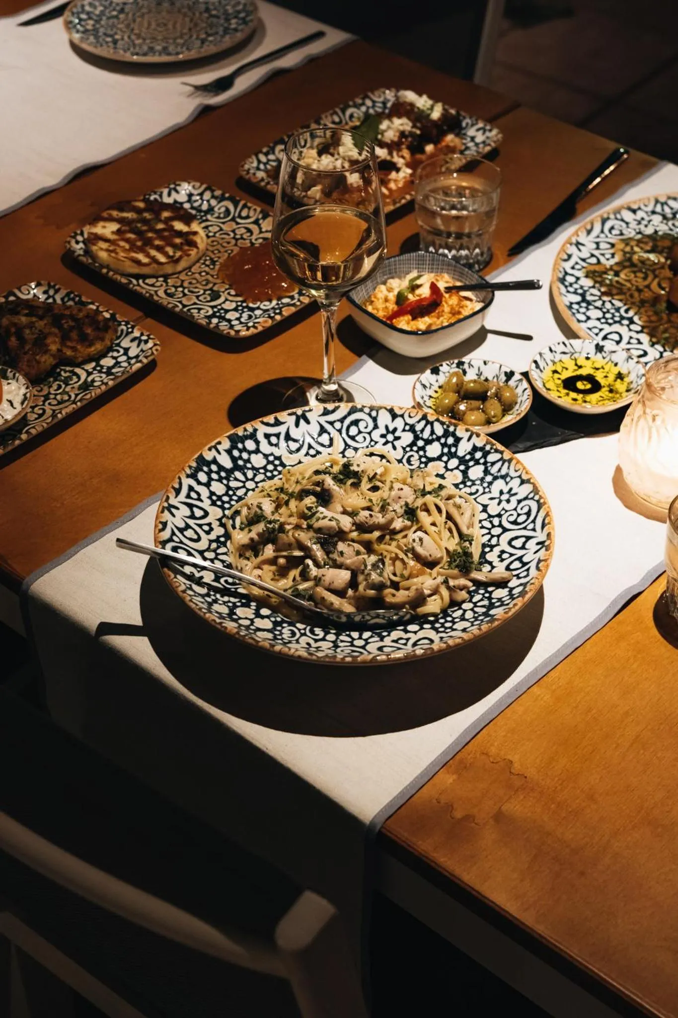 Restaurant/places to eat in Dominoes Corfu