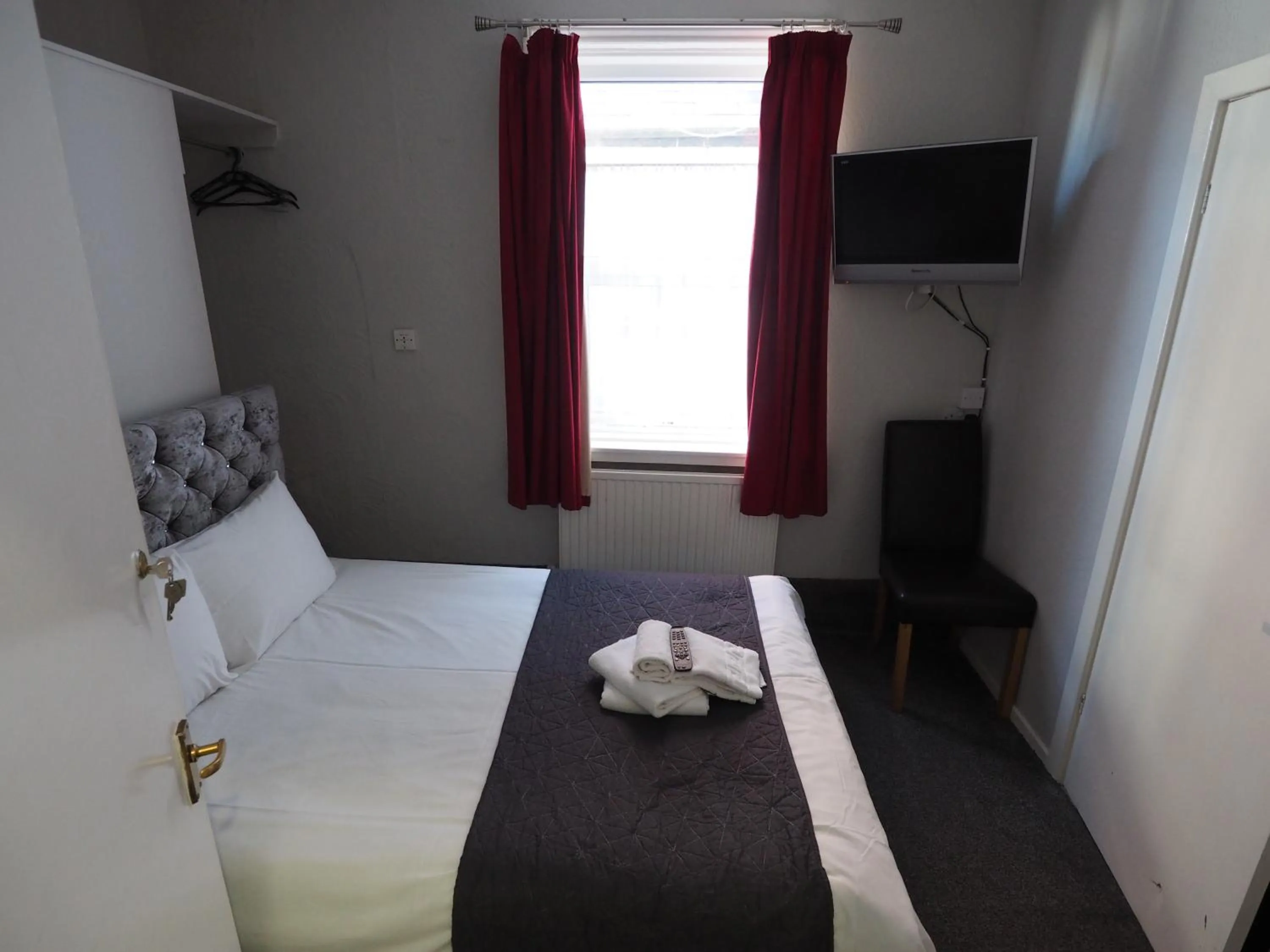 Bed in Richmond House