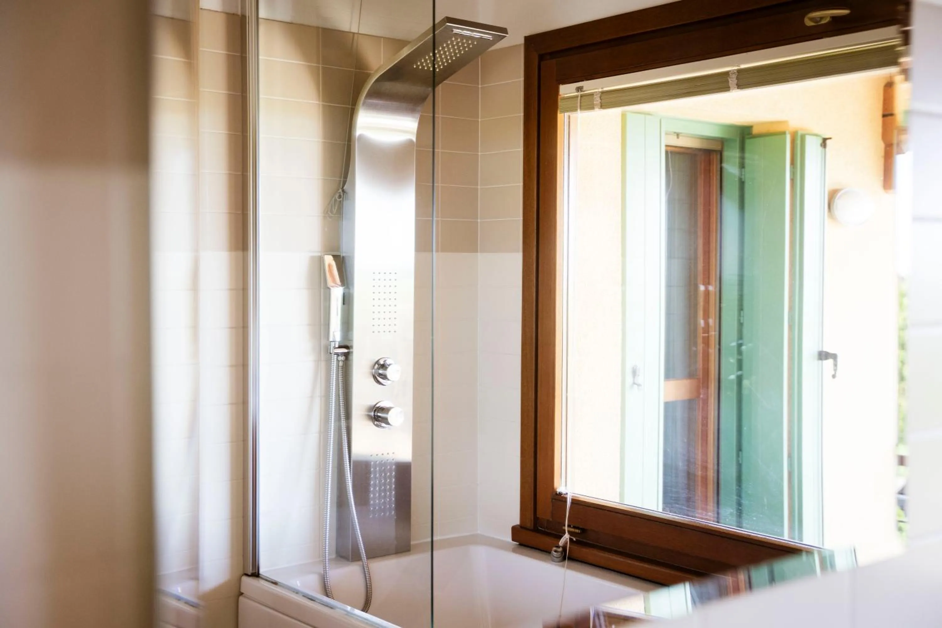 Bathroom, Bed in Tenuta Aganis