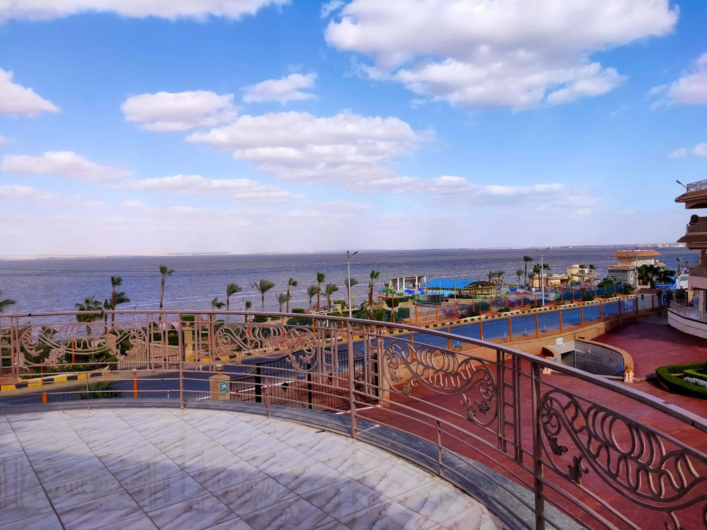 Sea view in Fayoum Hotel
