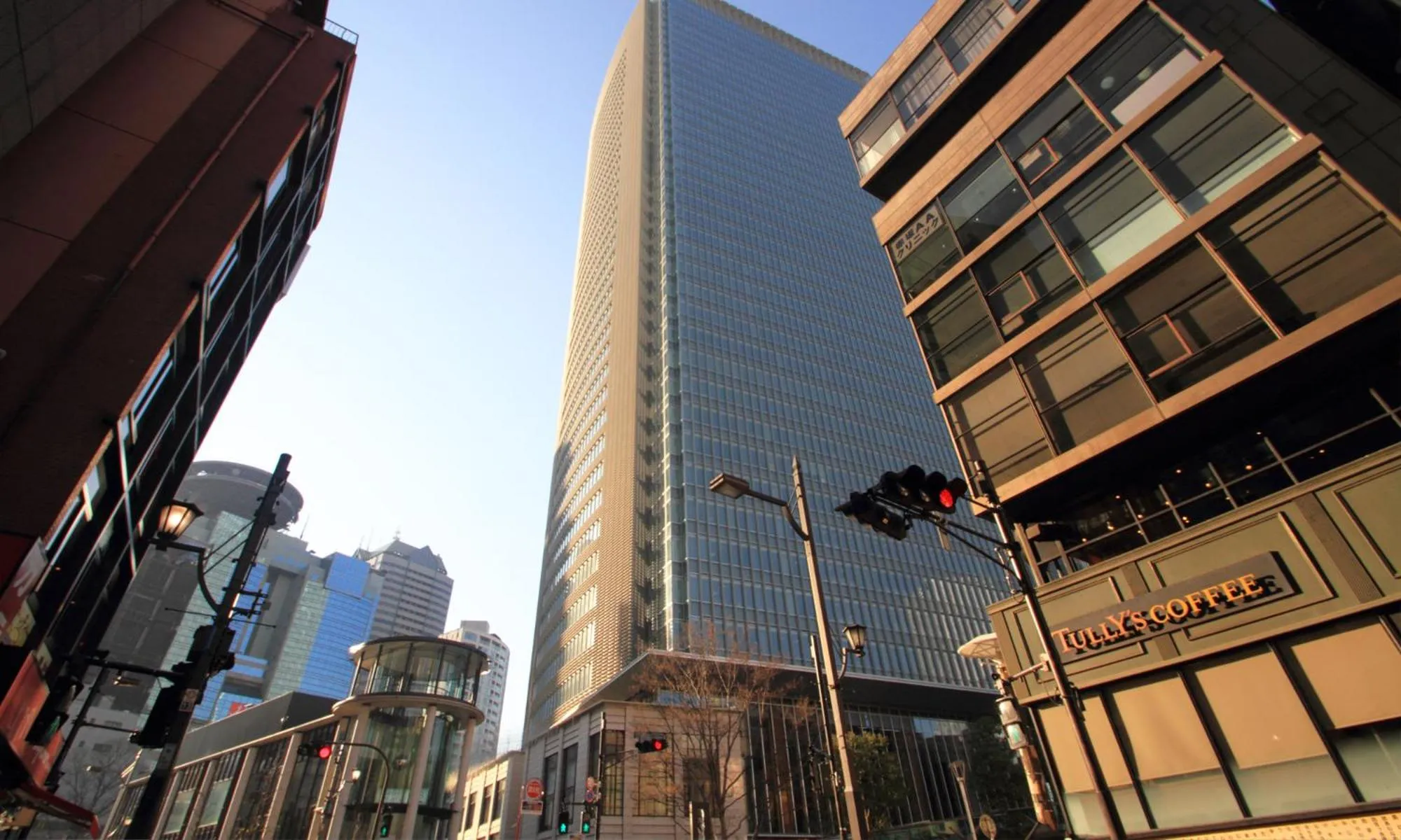 Off site in the b akasaka-mitsuke