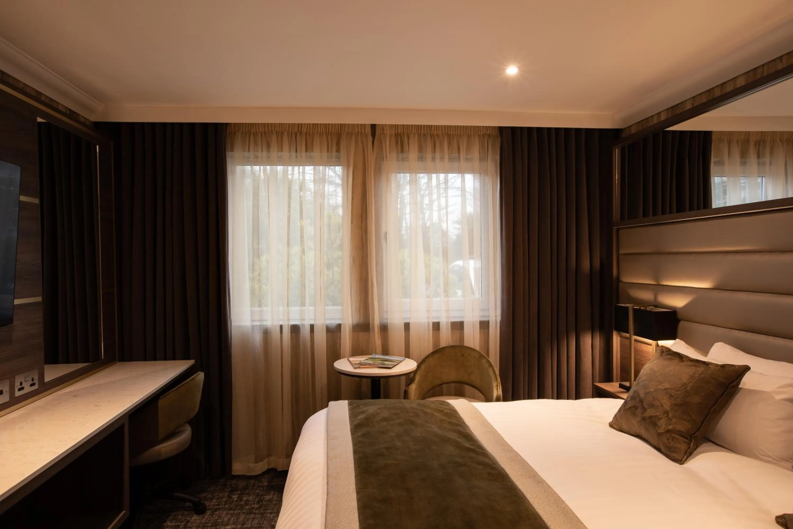 Bed in Carlton Hotel