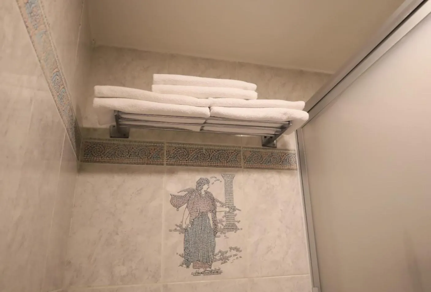 Bath in Hotel Aristos Acapulco