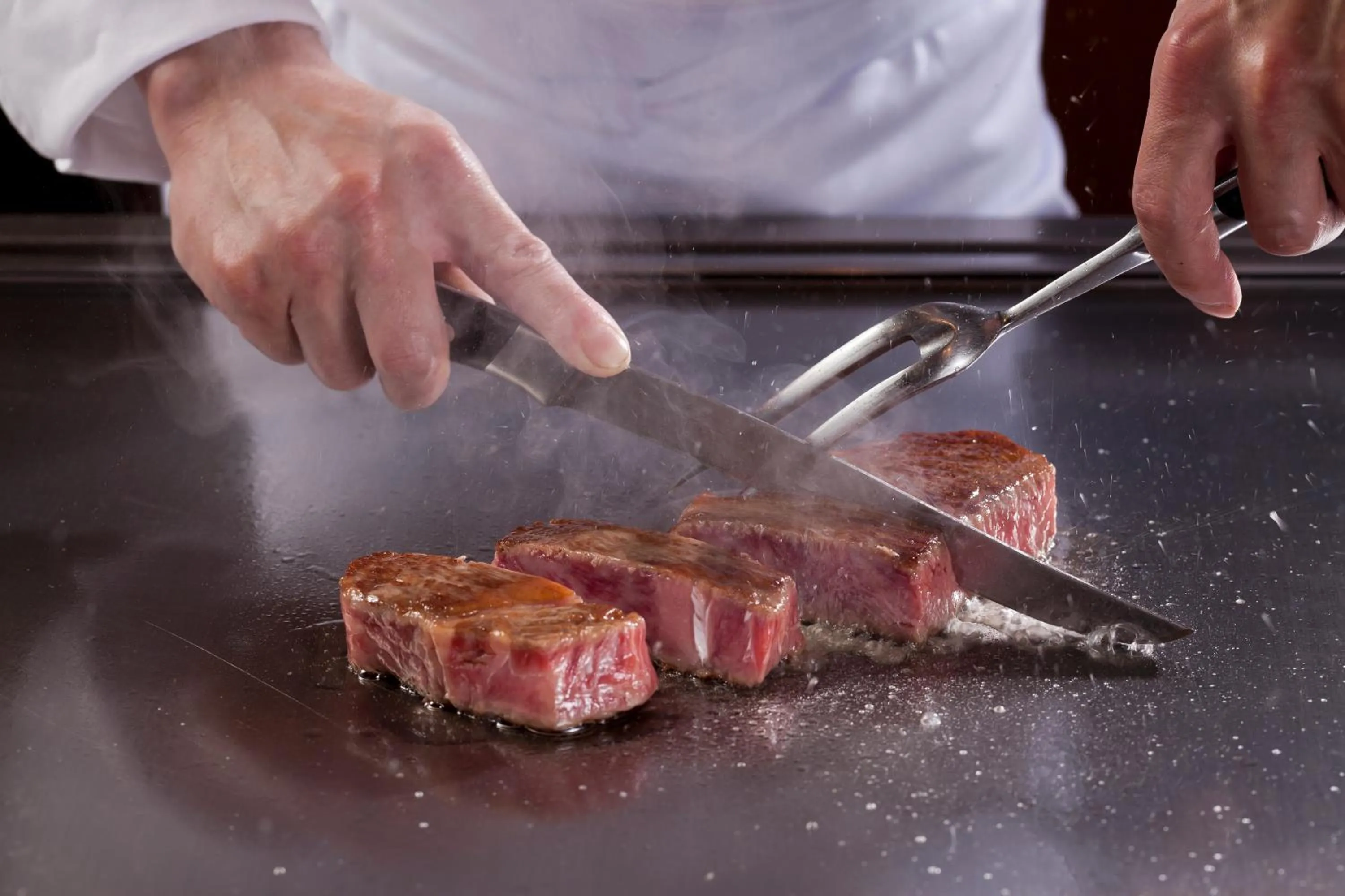 Restaurant/places to eat in Keio Plaza Hotel Tokyo