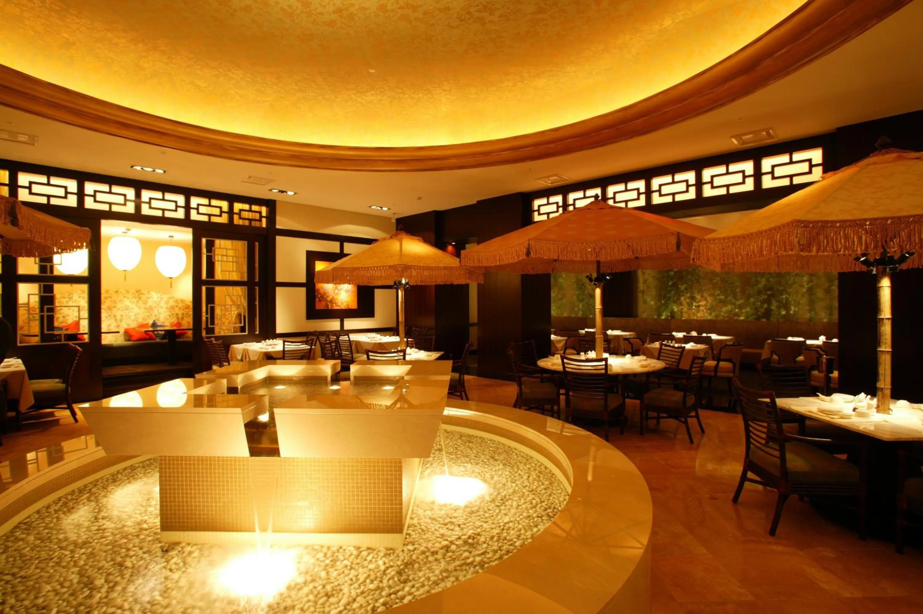 Restaurant/places to eat in Keio Plaza Hotel Tokyo