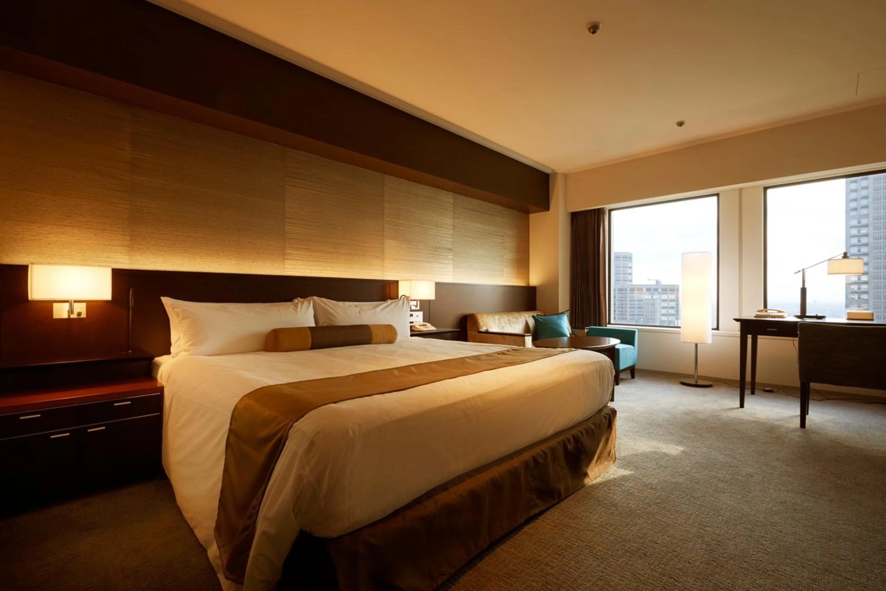 Plaza Luxe King Room - single occupancy - Non-Smoking in Keio Plaza Hotel Tokyo