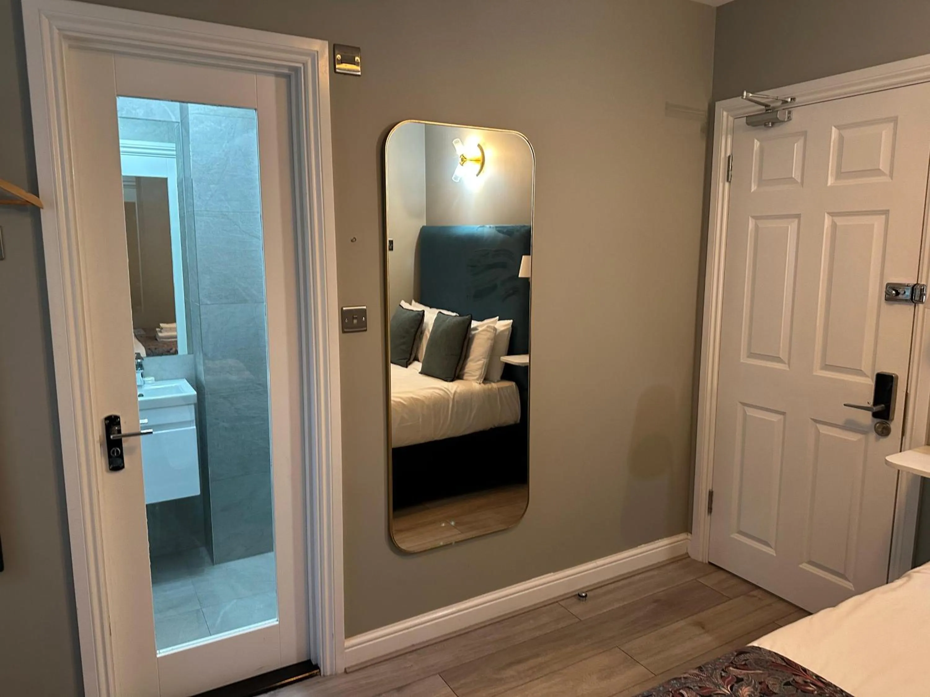 Bed in Arran House Hotel