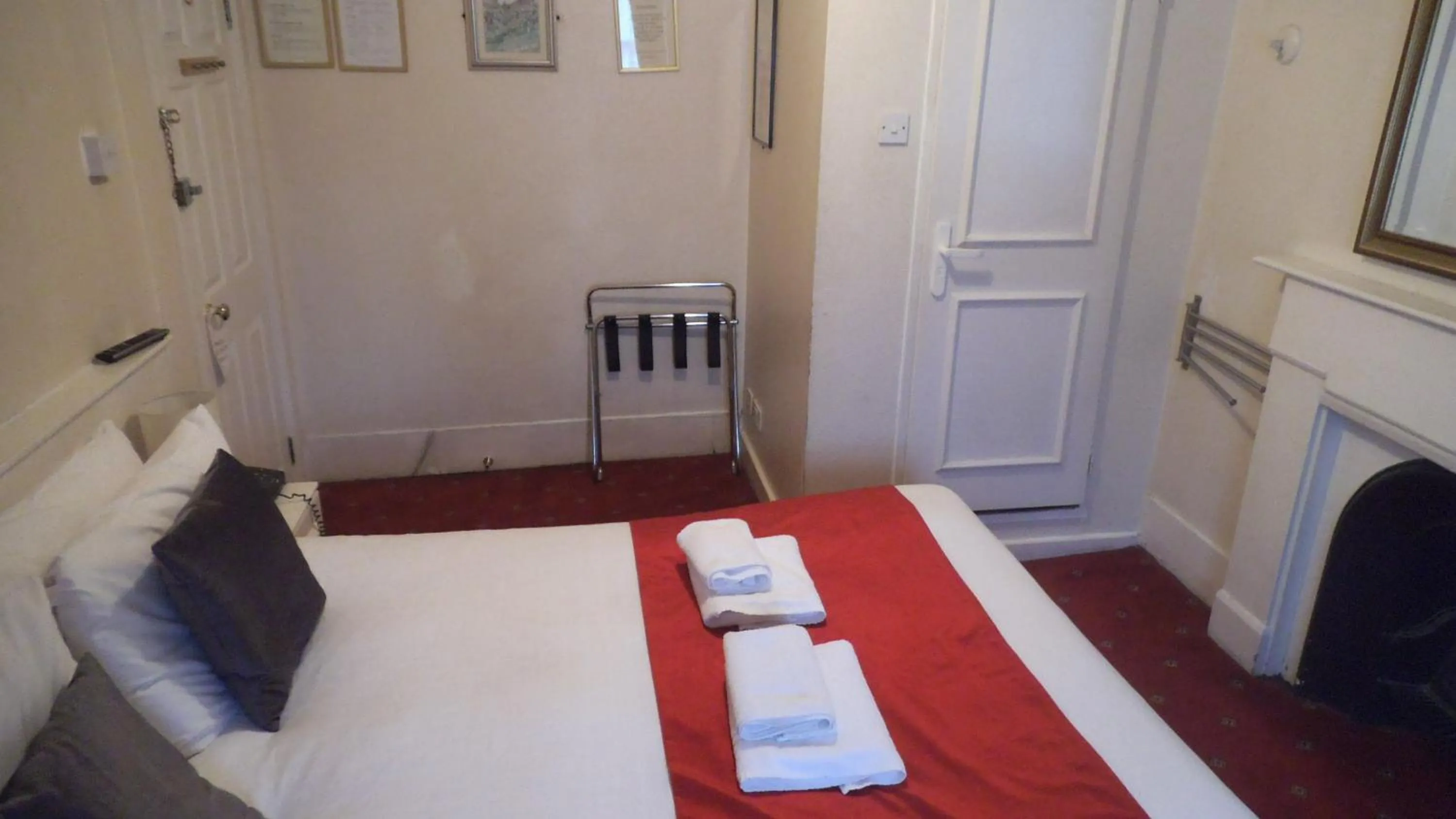 Bed in Arran House Hotel