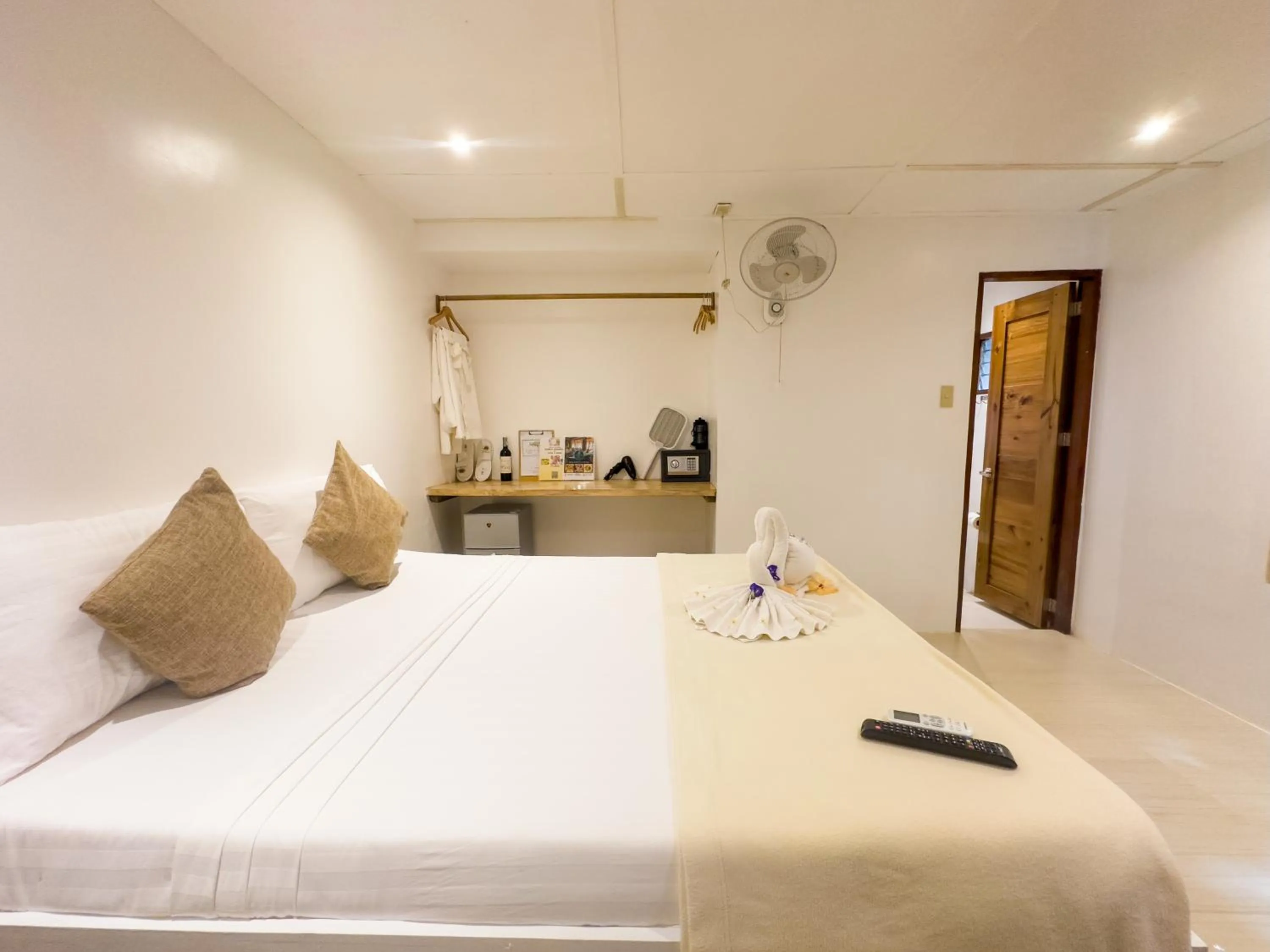 Bed in El Nido Coco Resort