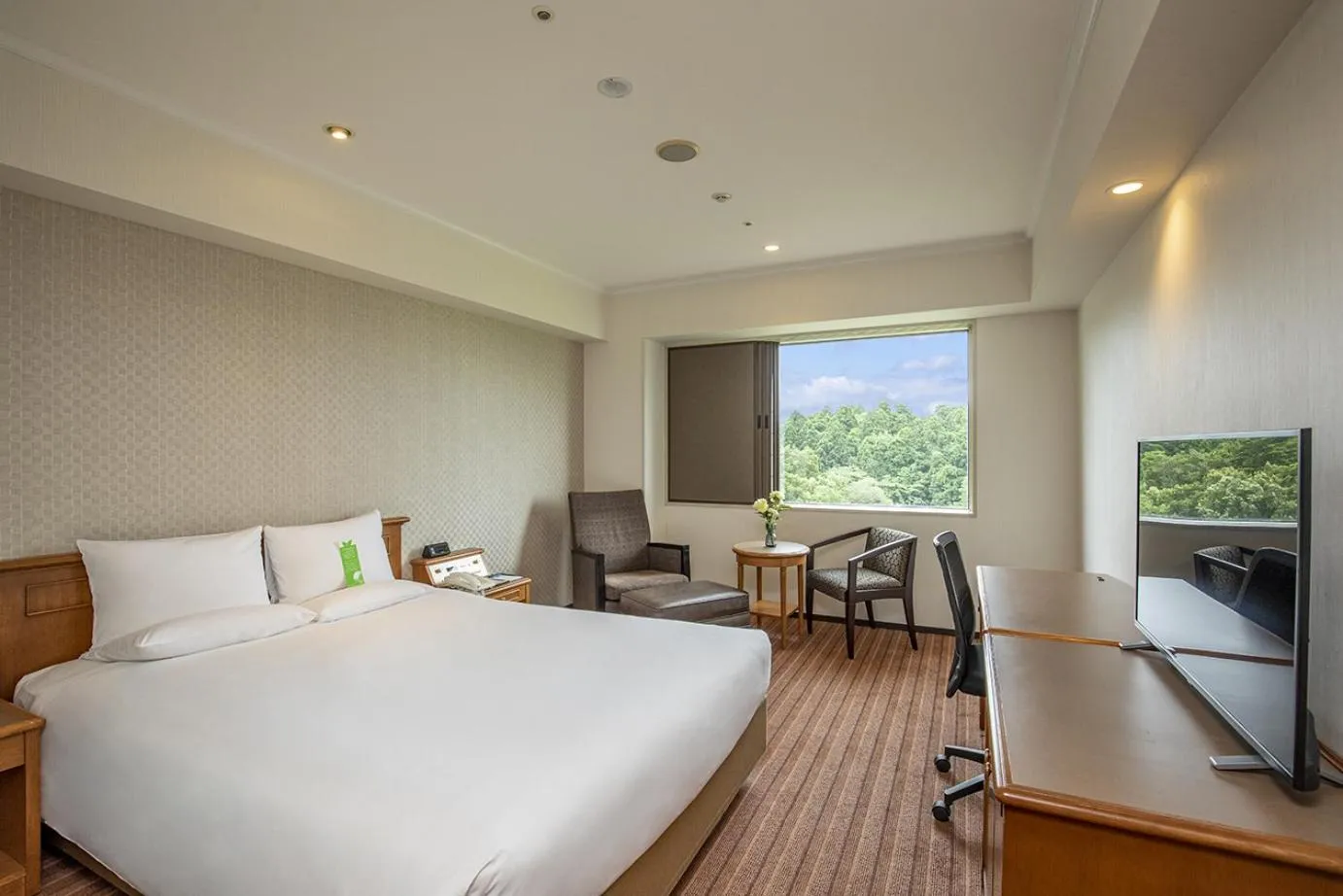 Bed in International Garden Hotel Narita