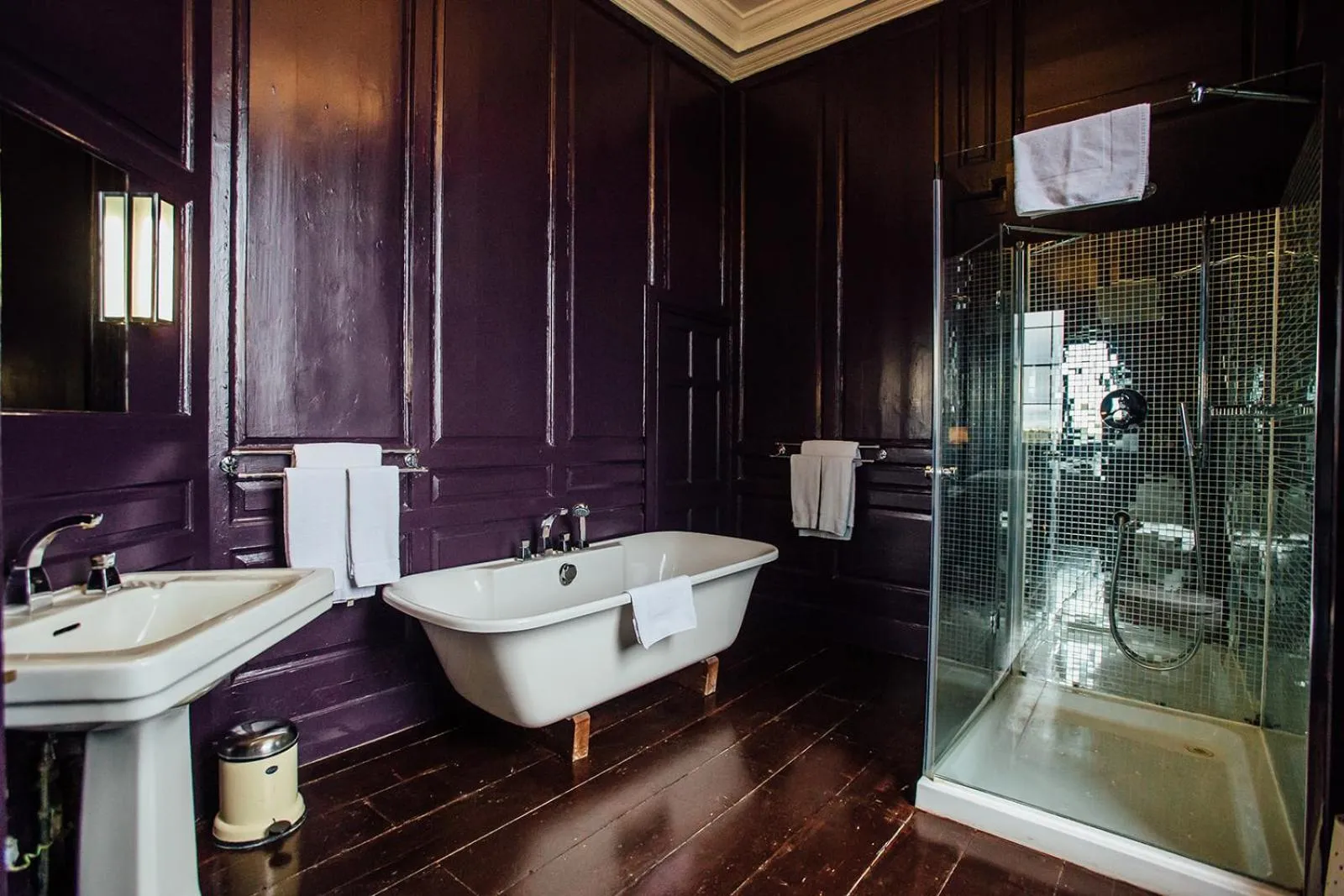 Shower in Bellinter House Hotel & Spa