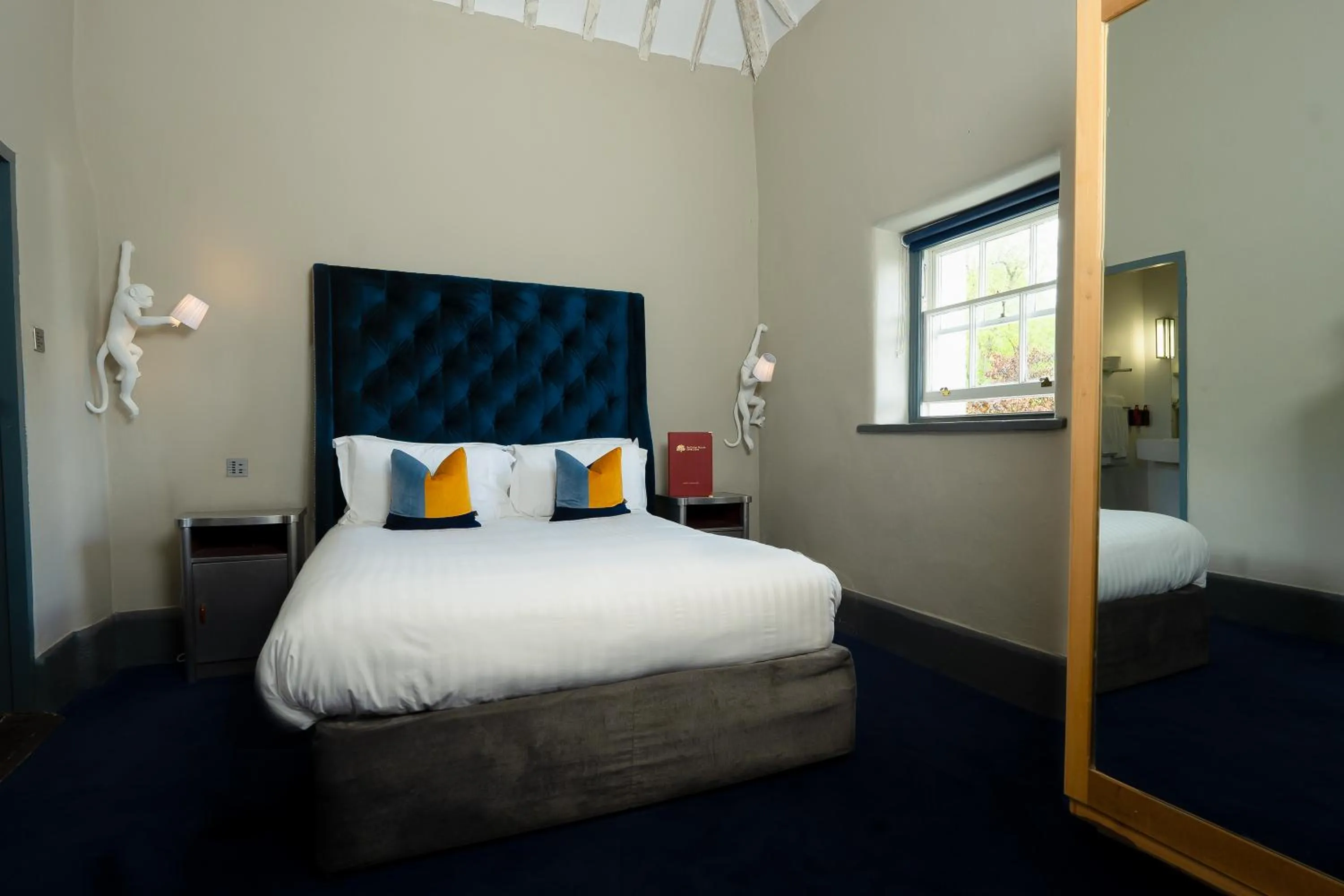 Photo of the whole room, Bed in Bellinter House Hotel & Spa