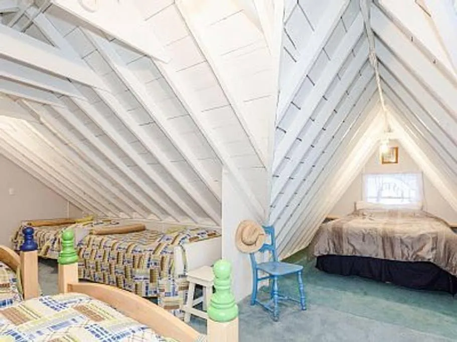 Bed in Cottage On The Stream Sundance, Utah