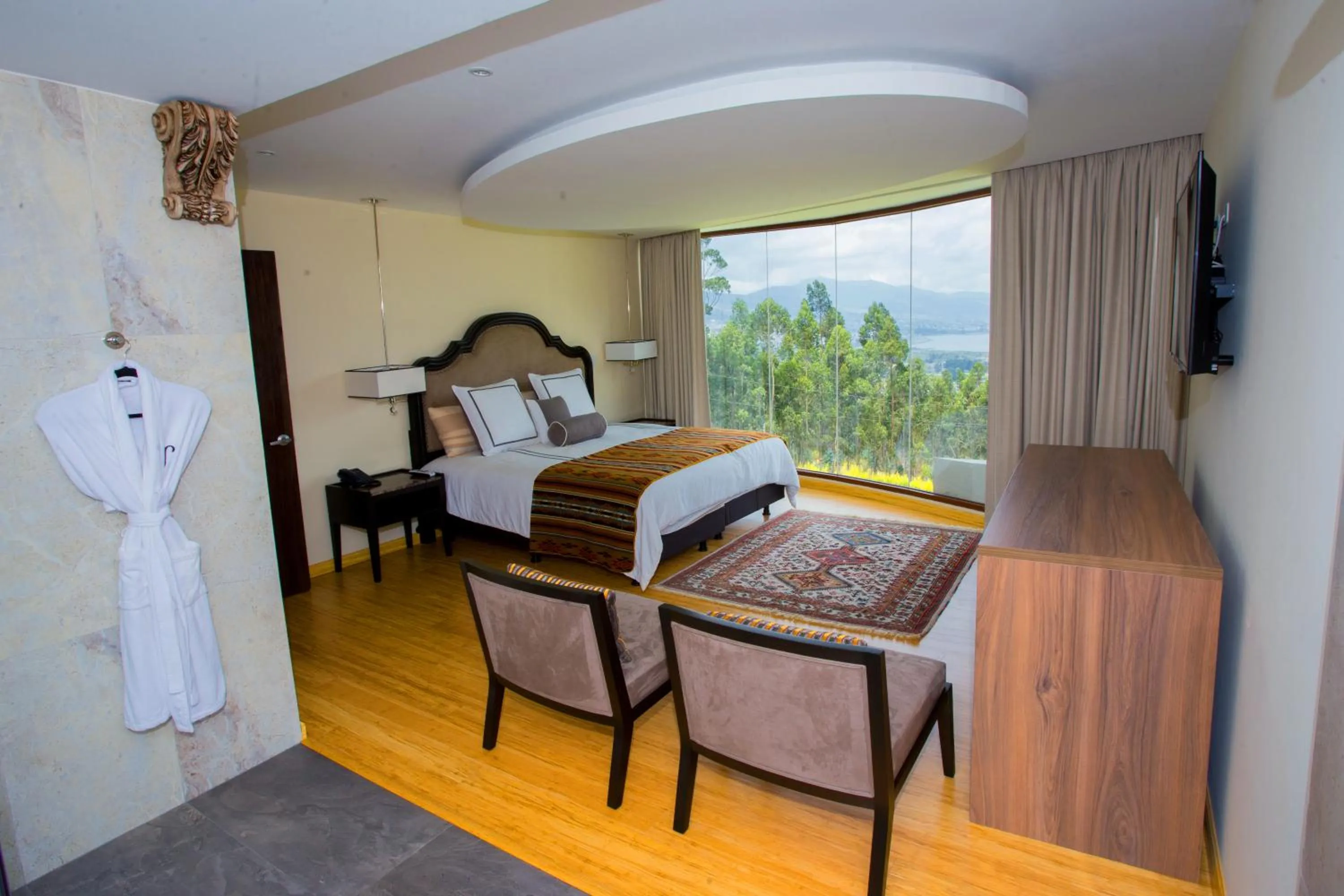 Photo of the whole room, Bed in Hotel Medina Del Lago