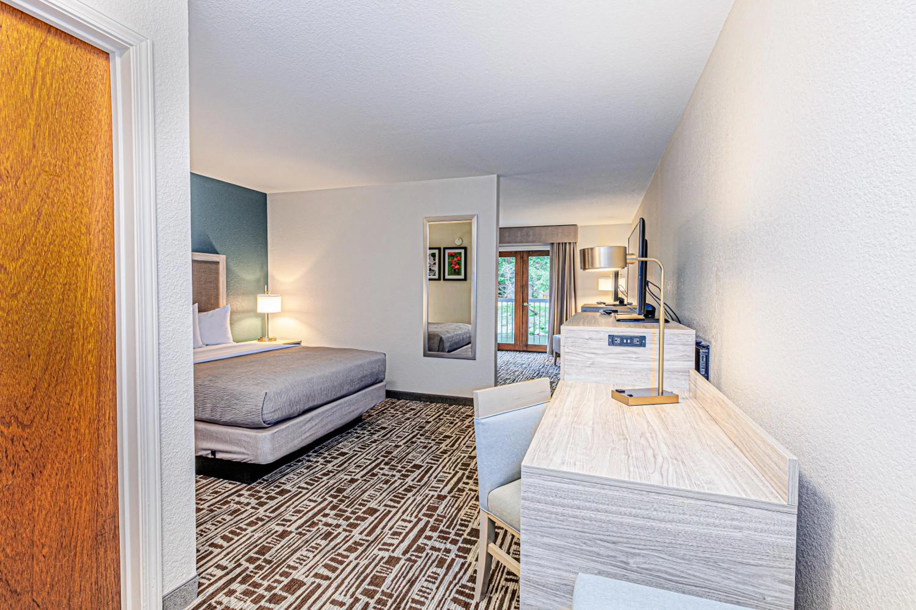 Bed in Rivers Edge Motel