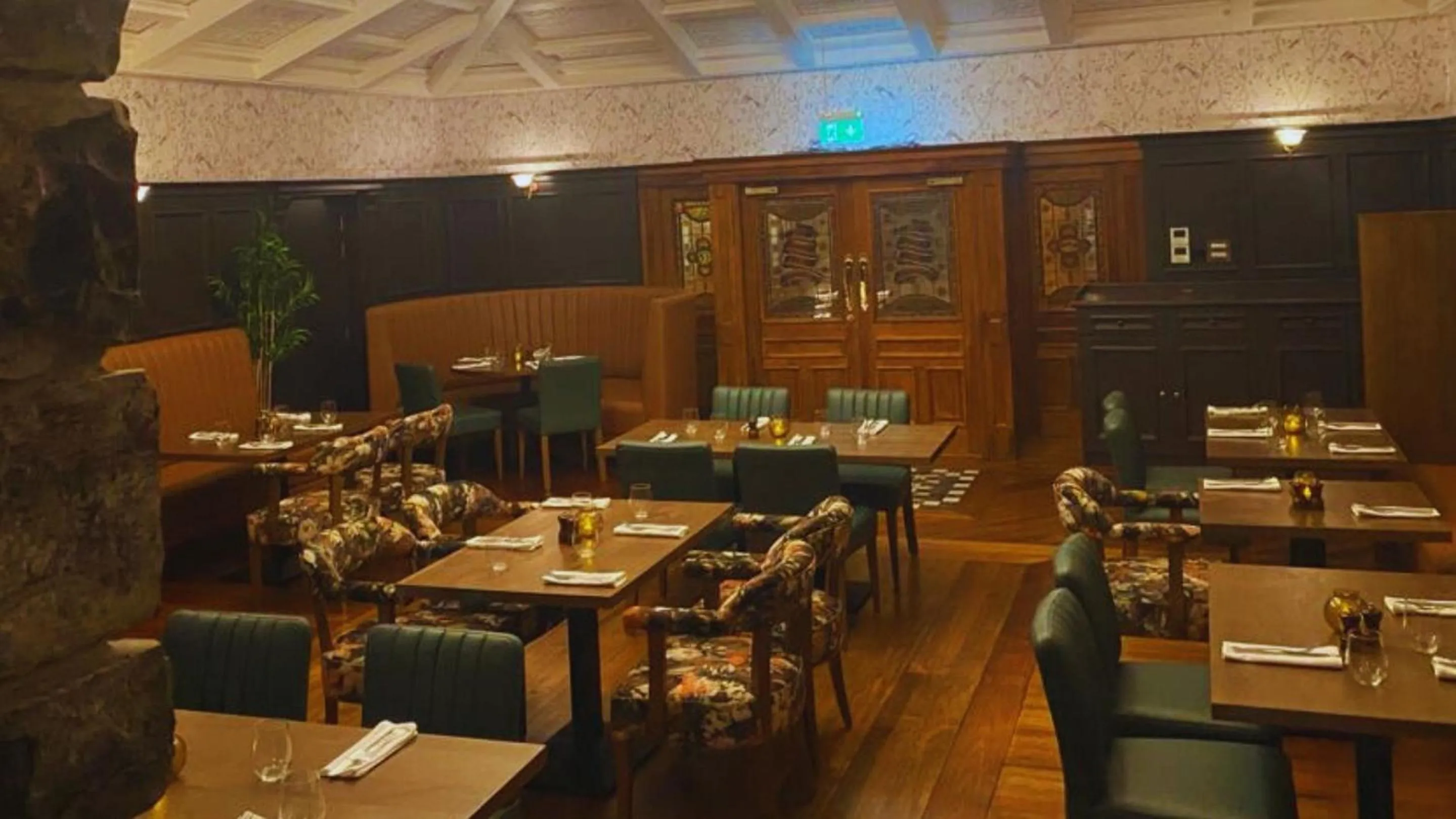 Restaurant/places to eat in Lady Gregory Hotel, Leisure Club & Beauty Rooms