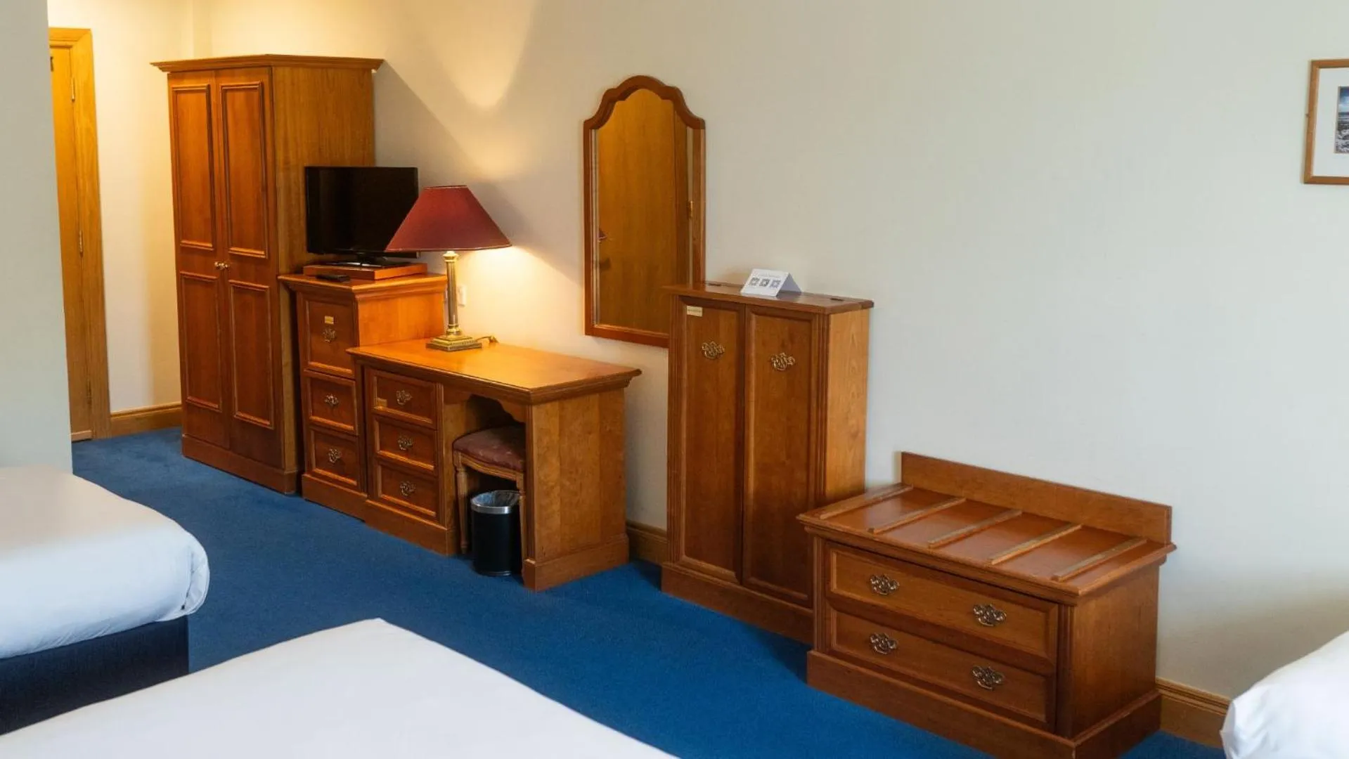 Bedroom, Bed in Lady Gregory Hotel, Leisure Club & Beauty Rooms