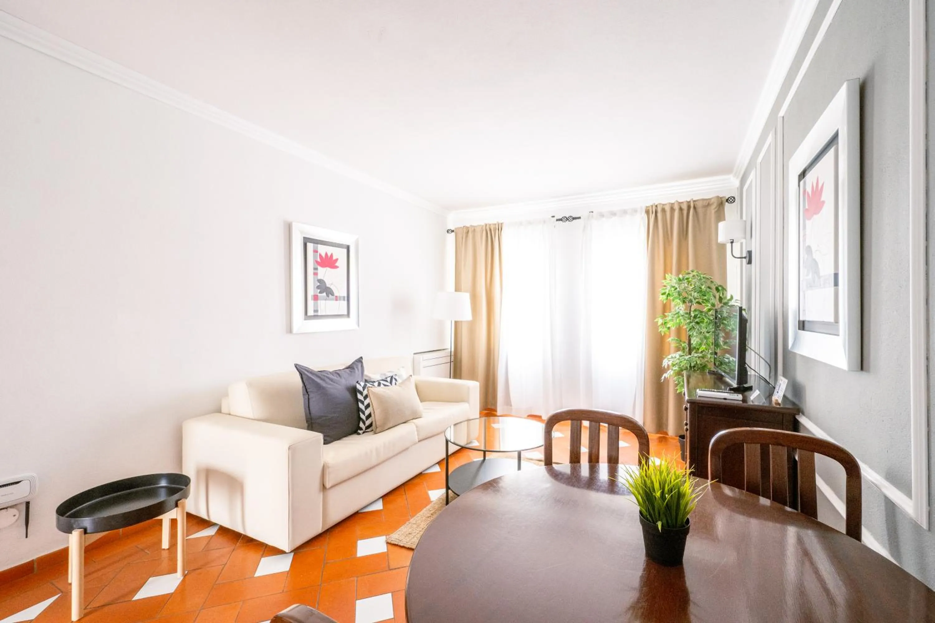 Living room in Baluarte da Vila Apartments