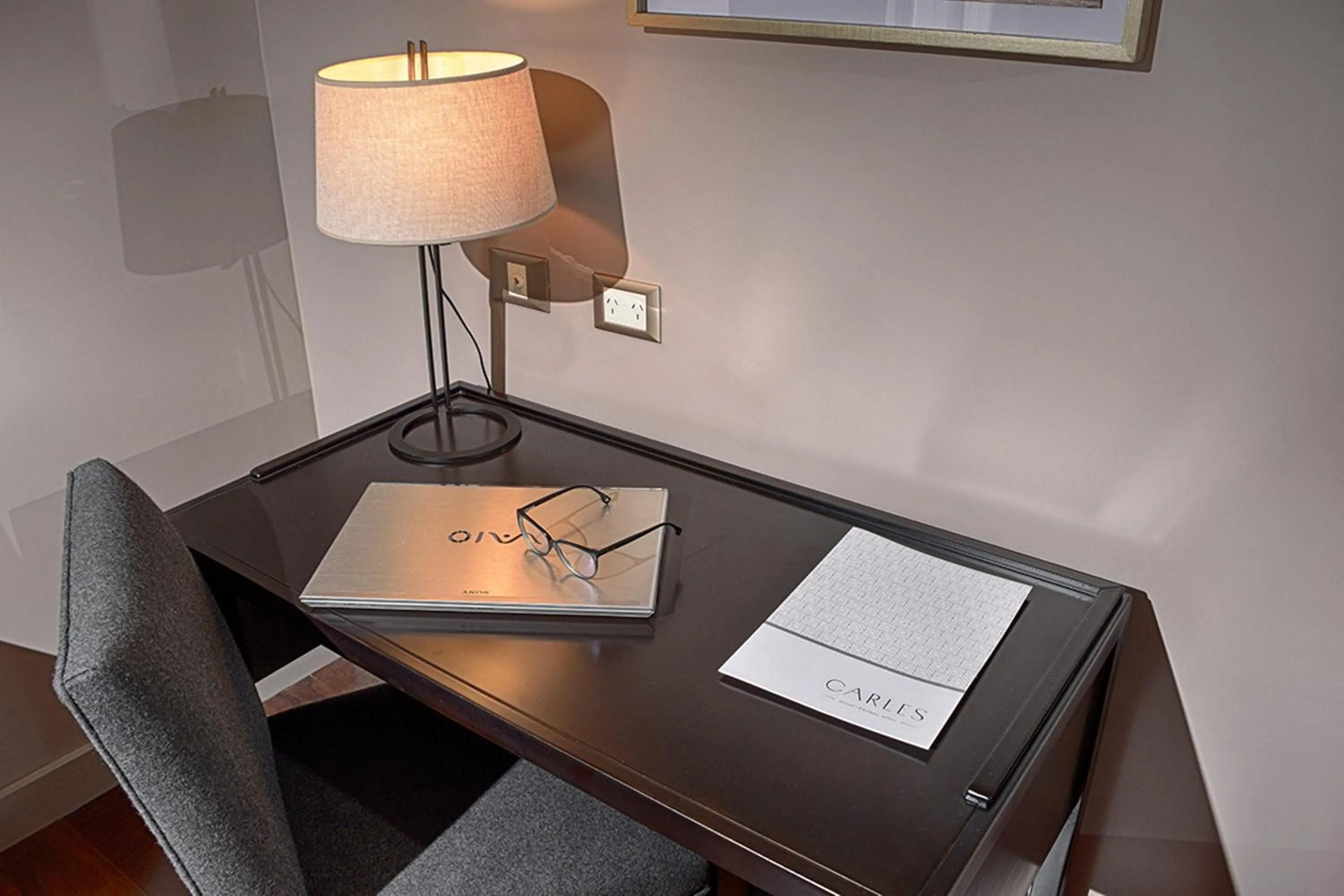 Seating area in Carles Hotel