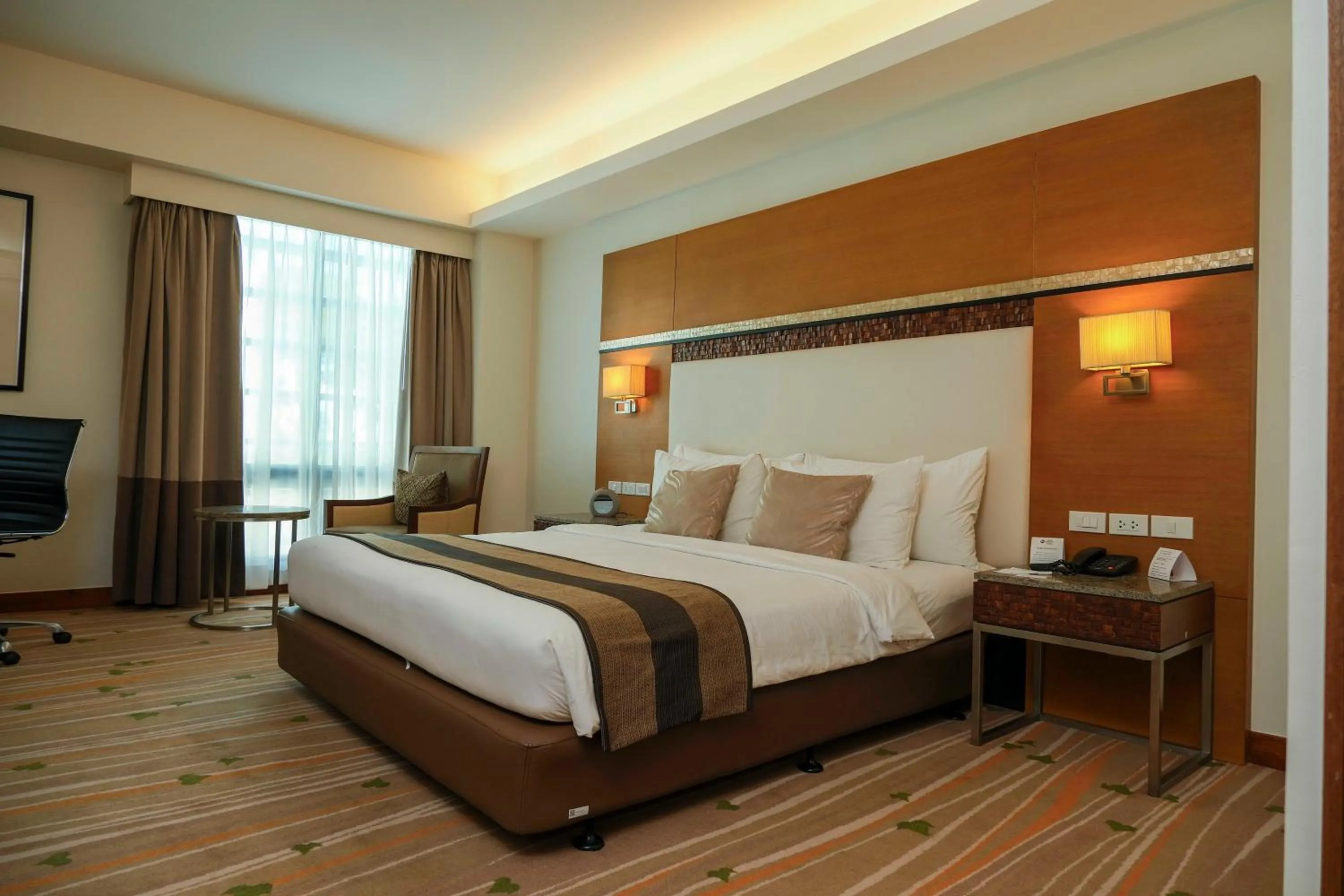 Bedroom, Bed in Best Western Plus The Ivywall Hotel - Palawan