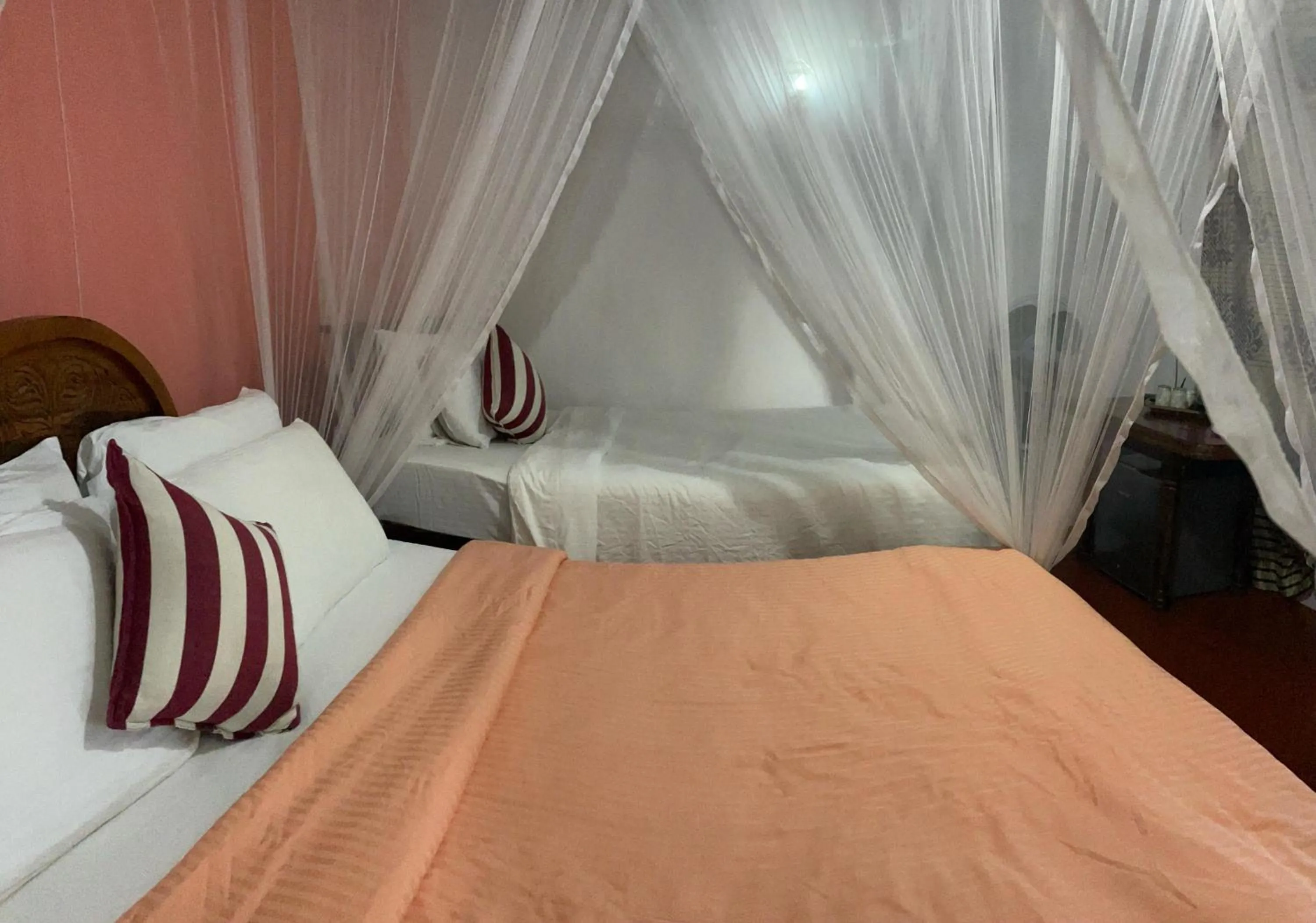 Bed in Hidden Gem Inn