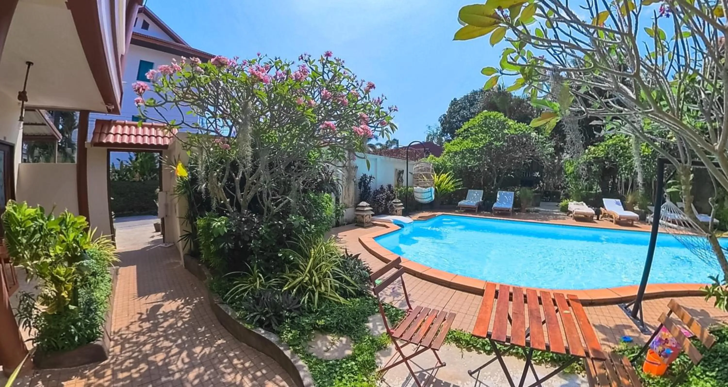 Garden in Namphung Phuket Boutique Resort