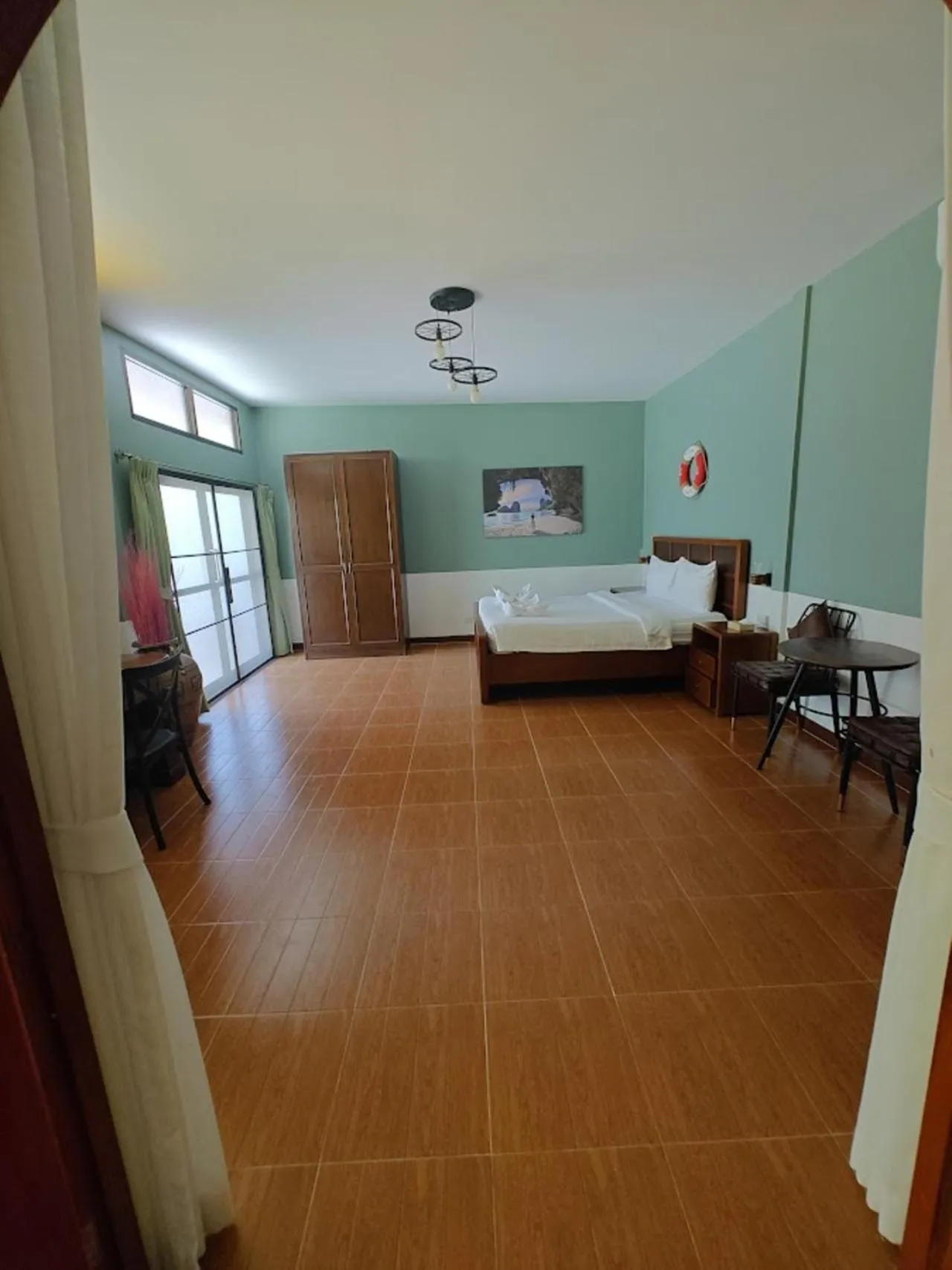 Bed in Namphung Phuket Boutique Resort