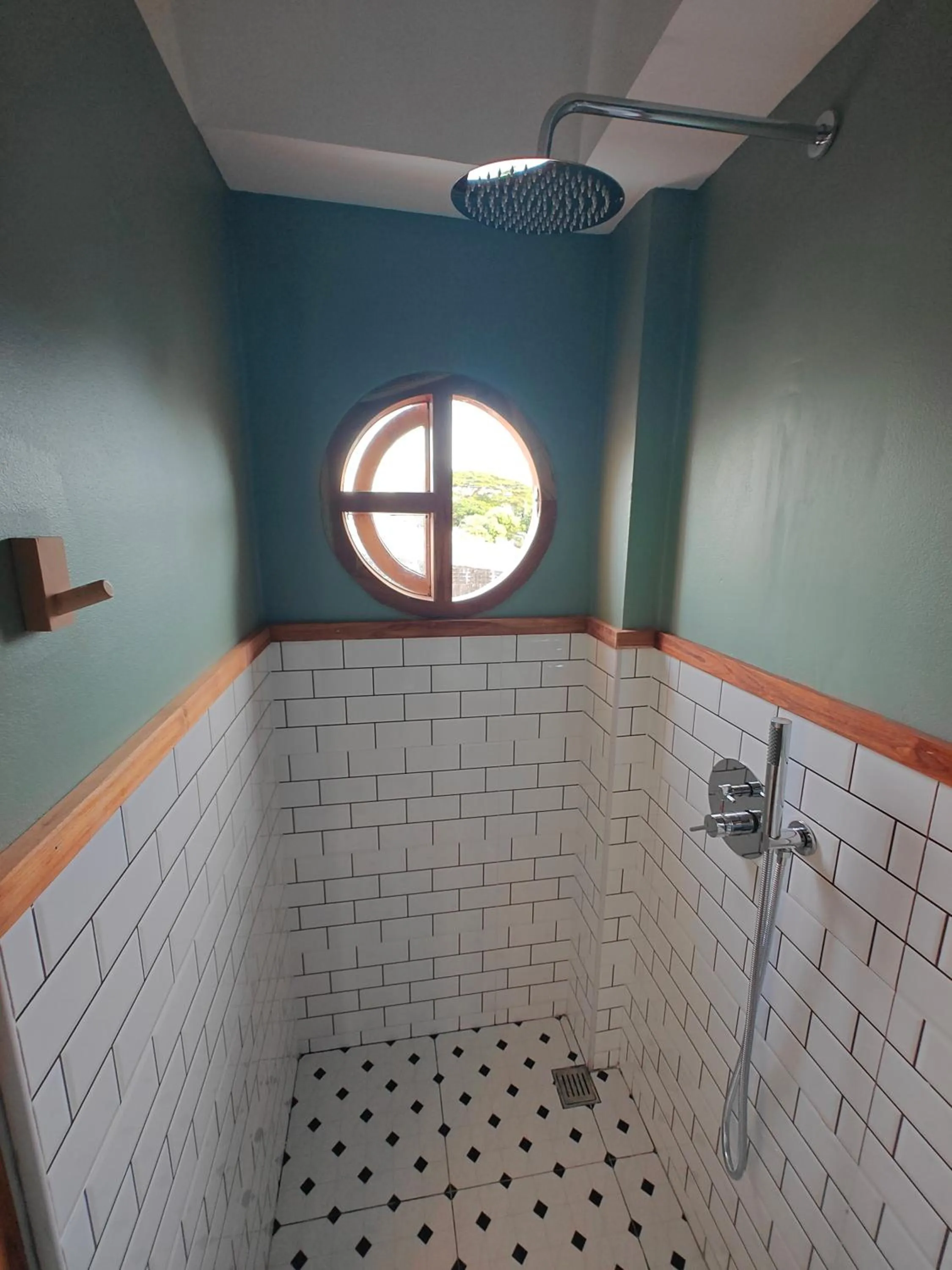 Shower in Namphung Phuket Boutique Resort