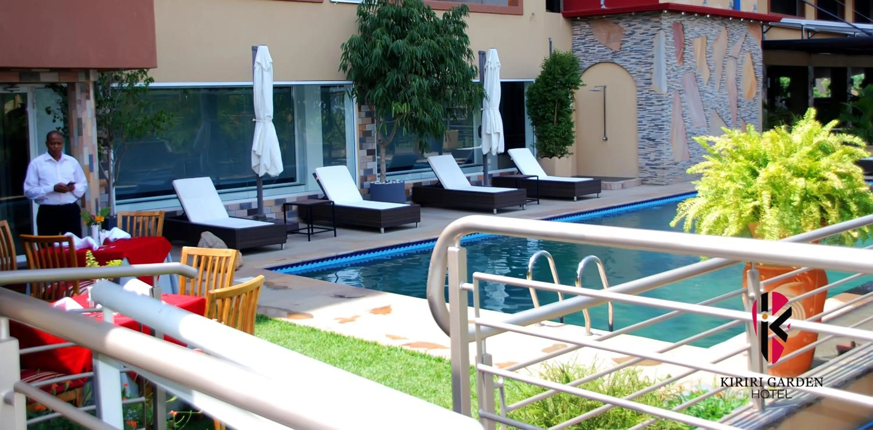 Swimming pool in Kiriri Garden Hotel