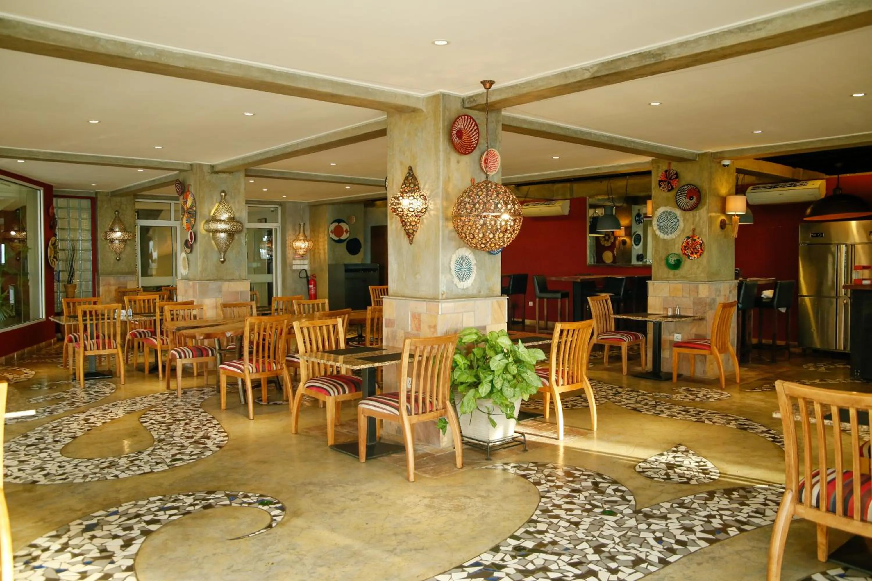 Restaurant/places to eat in Kiriri Garden Hotel