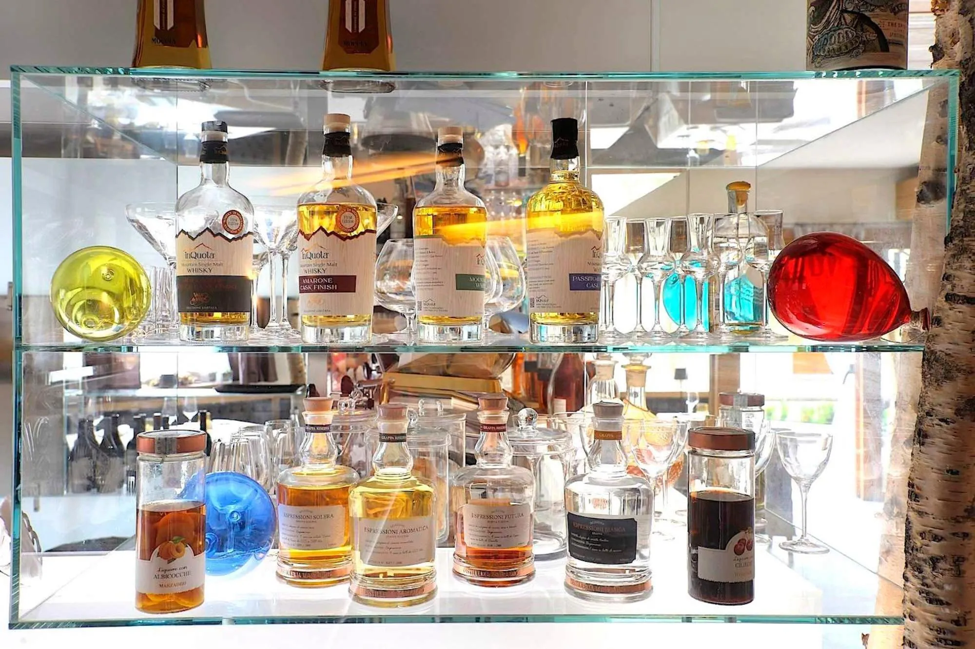 Lounge or bar in DV Chalet Boutique Hotel & Spa