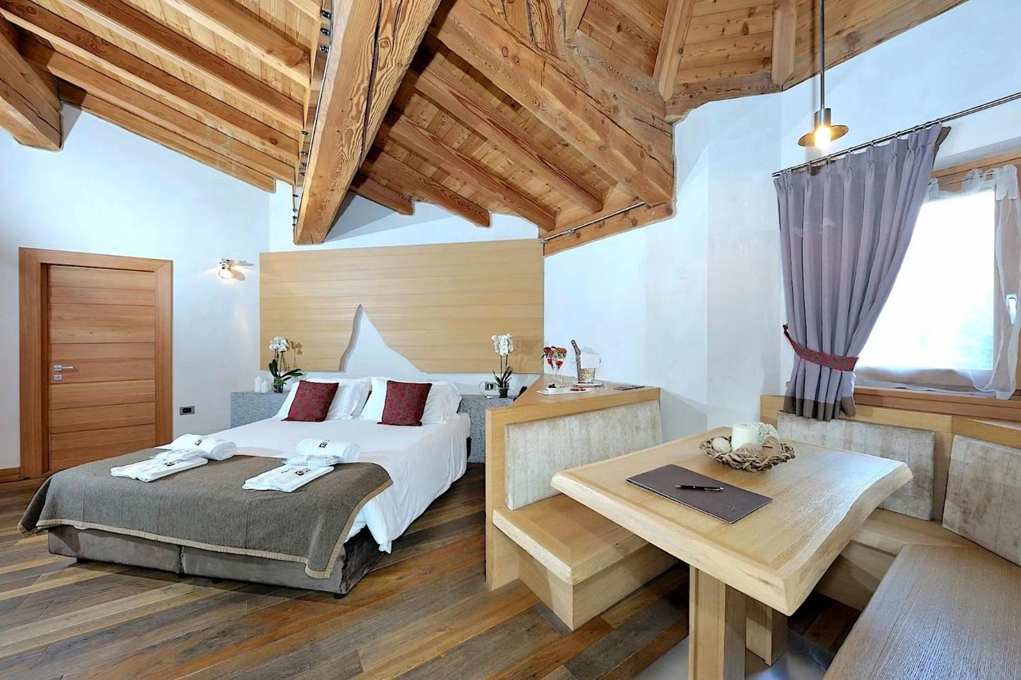 Bedroom, Bed in DV Chalet Boutique Hotel & Spa