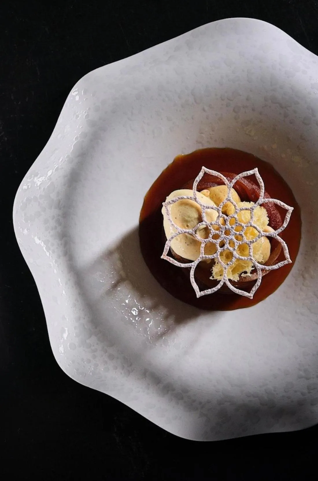 Food and drinks in DV Chalet Boutique Hotel & Spa