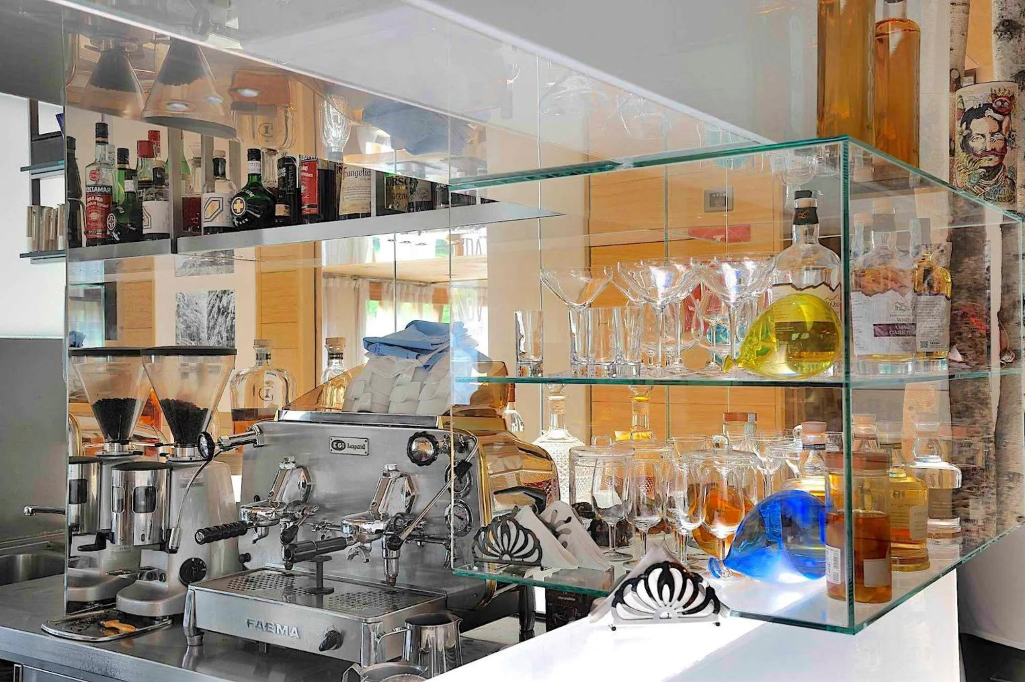 Lounge or bar in DV Chalet Boutique Hotel & Spa