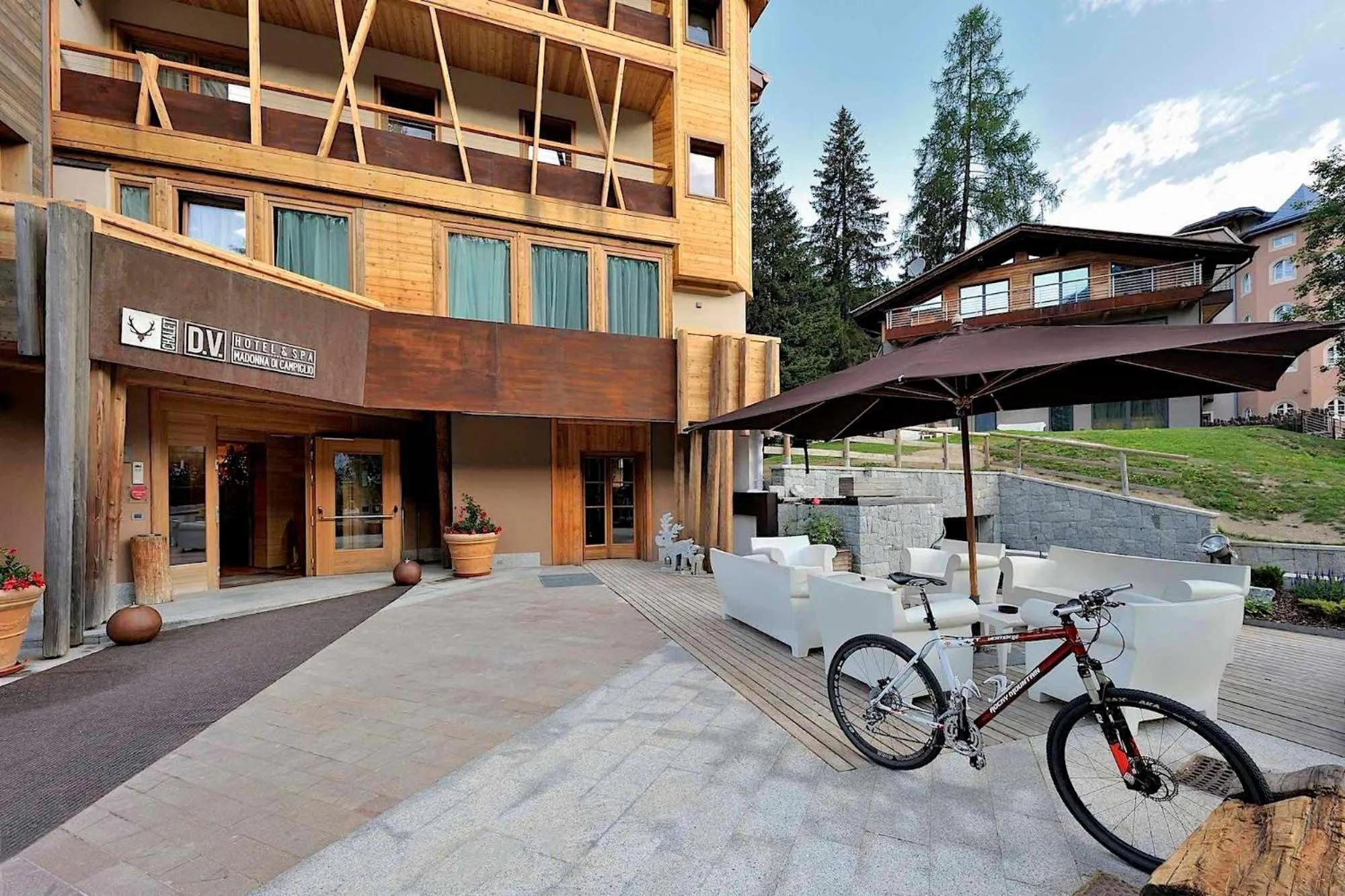 Property building in DV Chalet Boutique Hotel & Spa