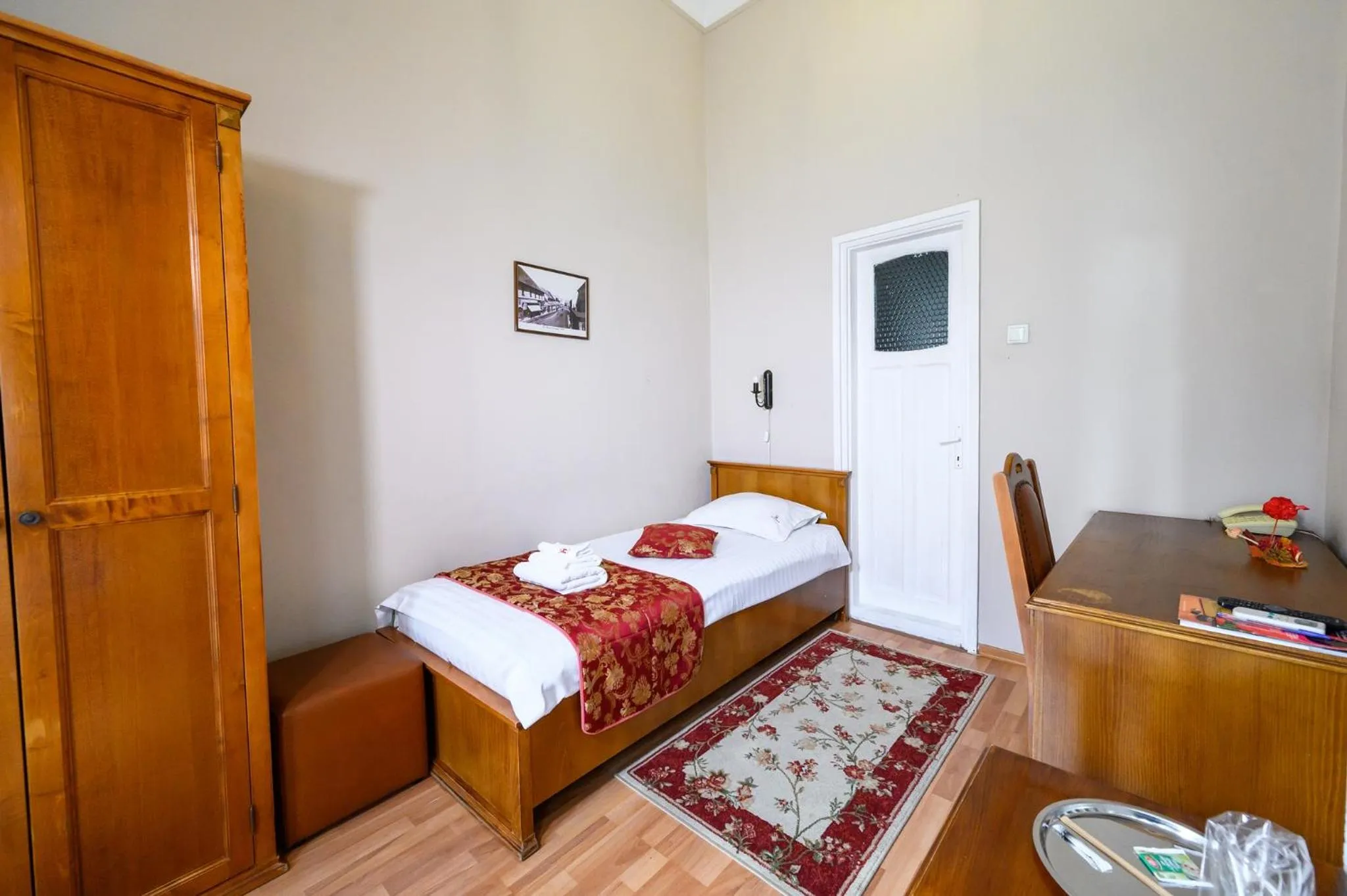 Bed in Hotel Transilvania