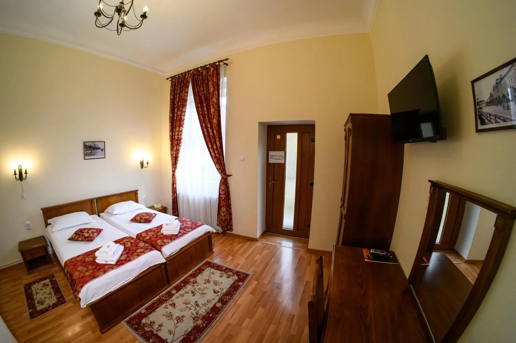 Bed in Hotel Transilvania