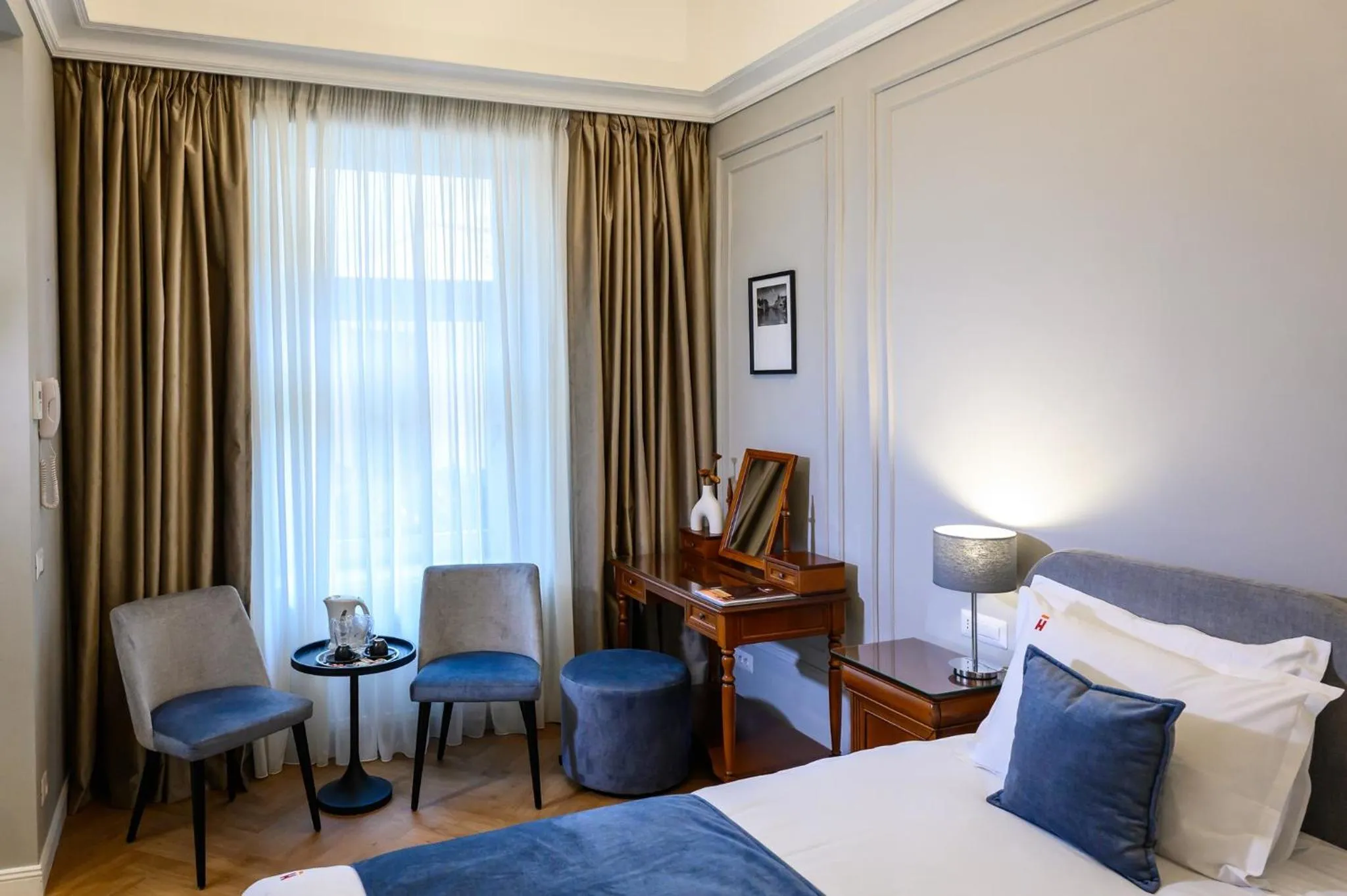 Bed in Hotel Transilvania