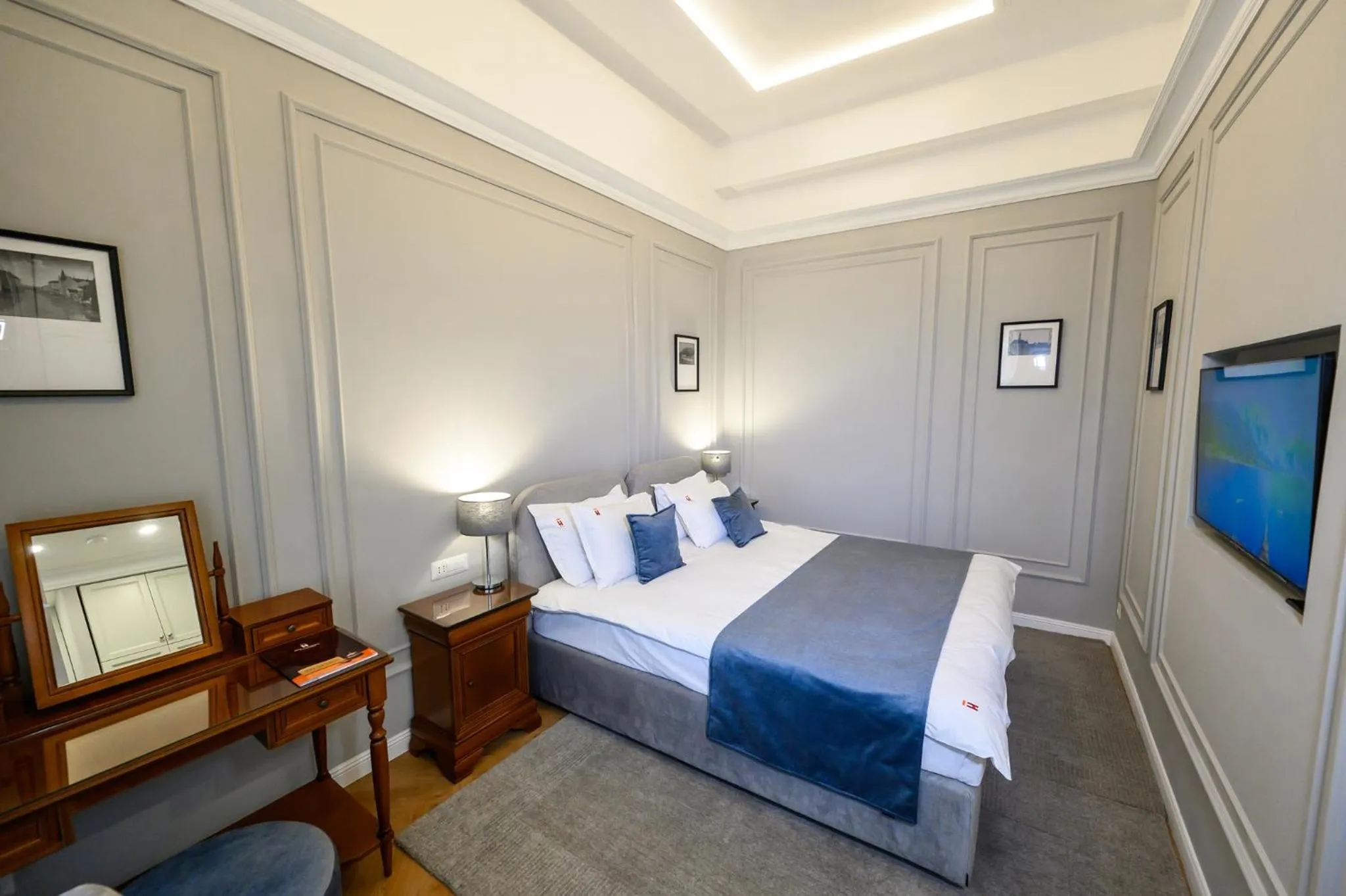 Bed in Hotel Transilvania