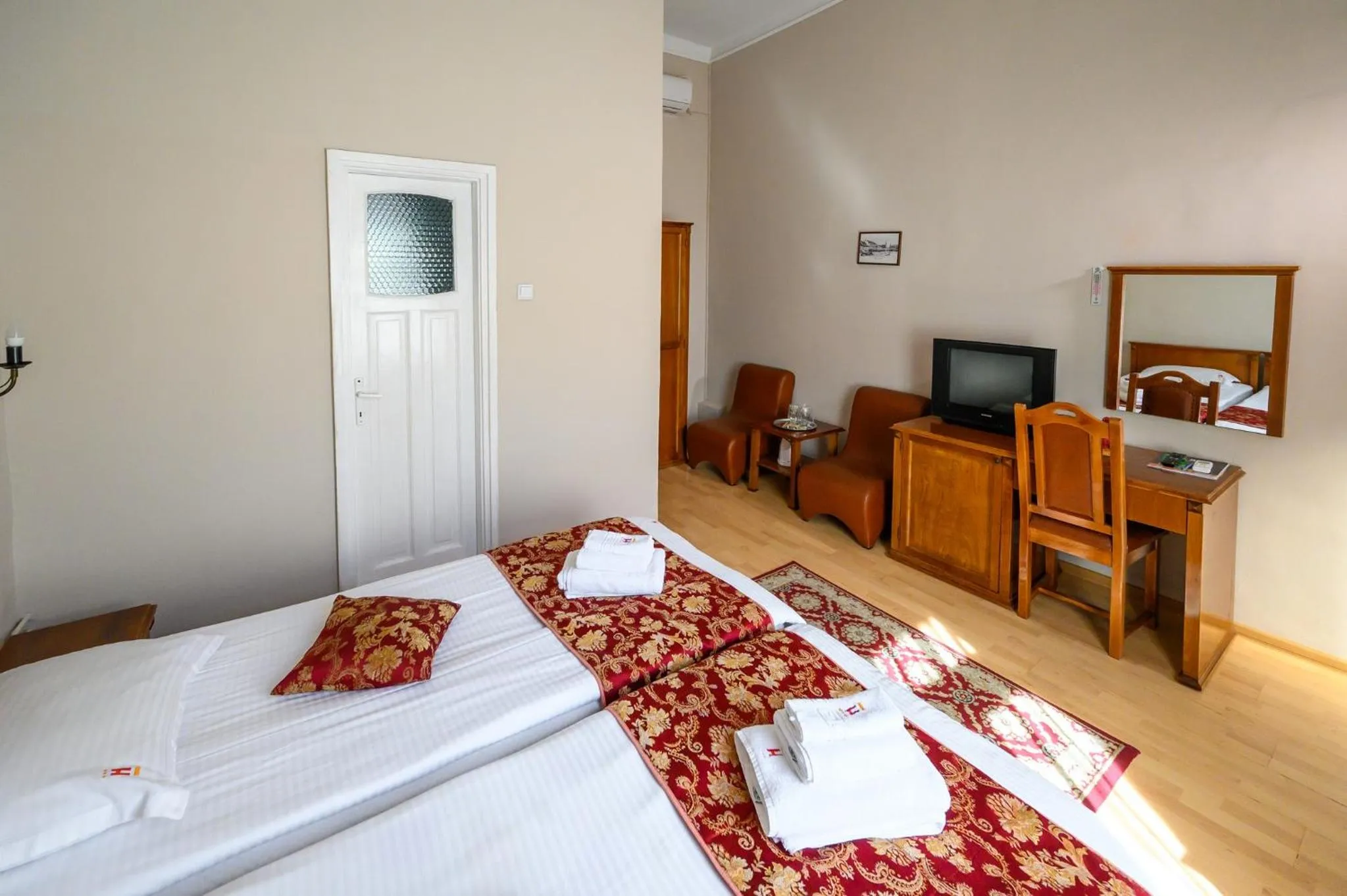 Bed in Hotel Transilvania