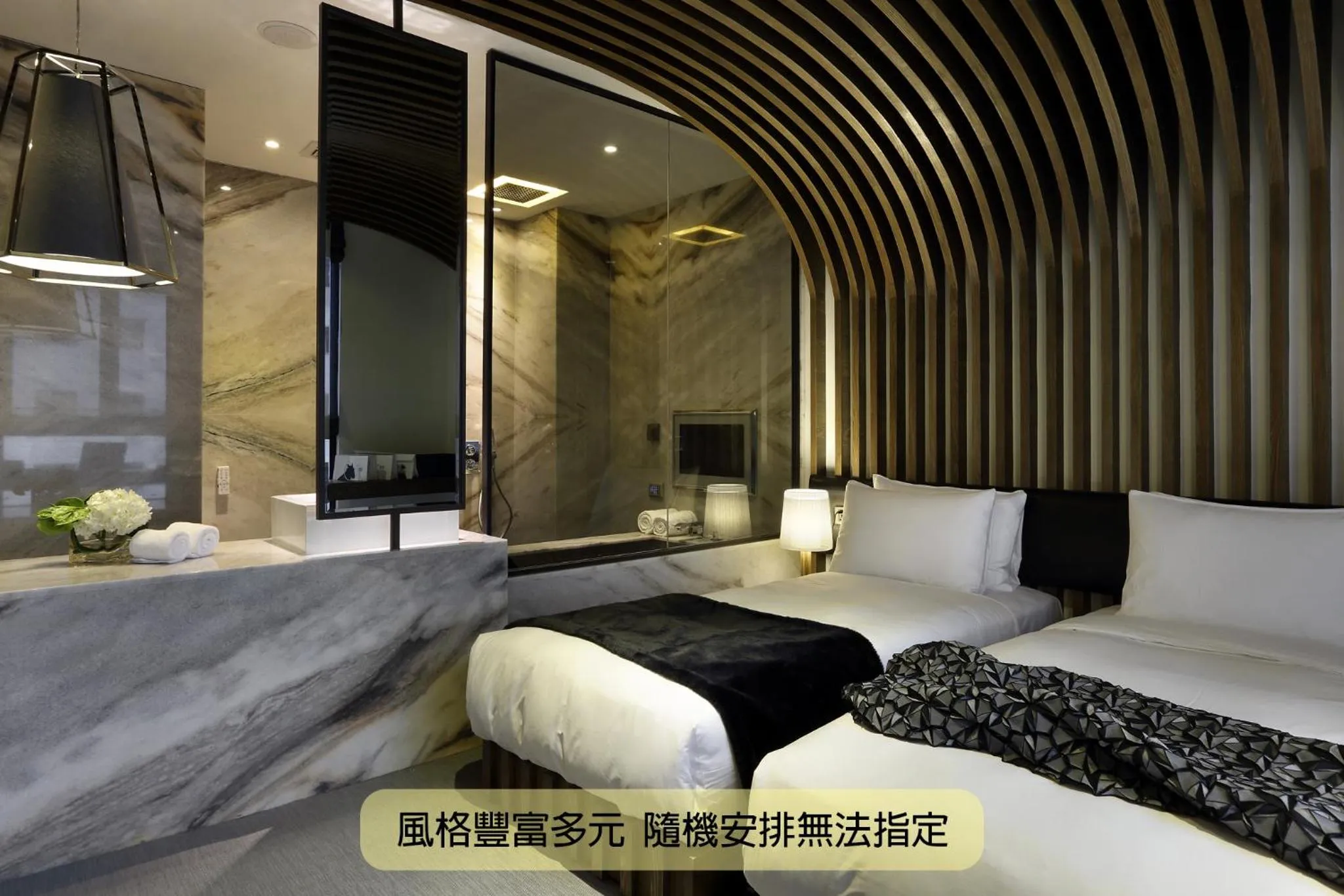 Photo of the whole room, Bed in Boda Hotel