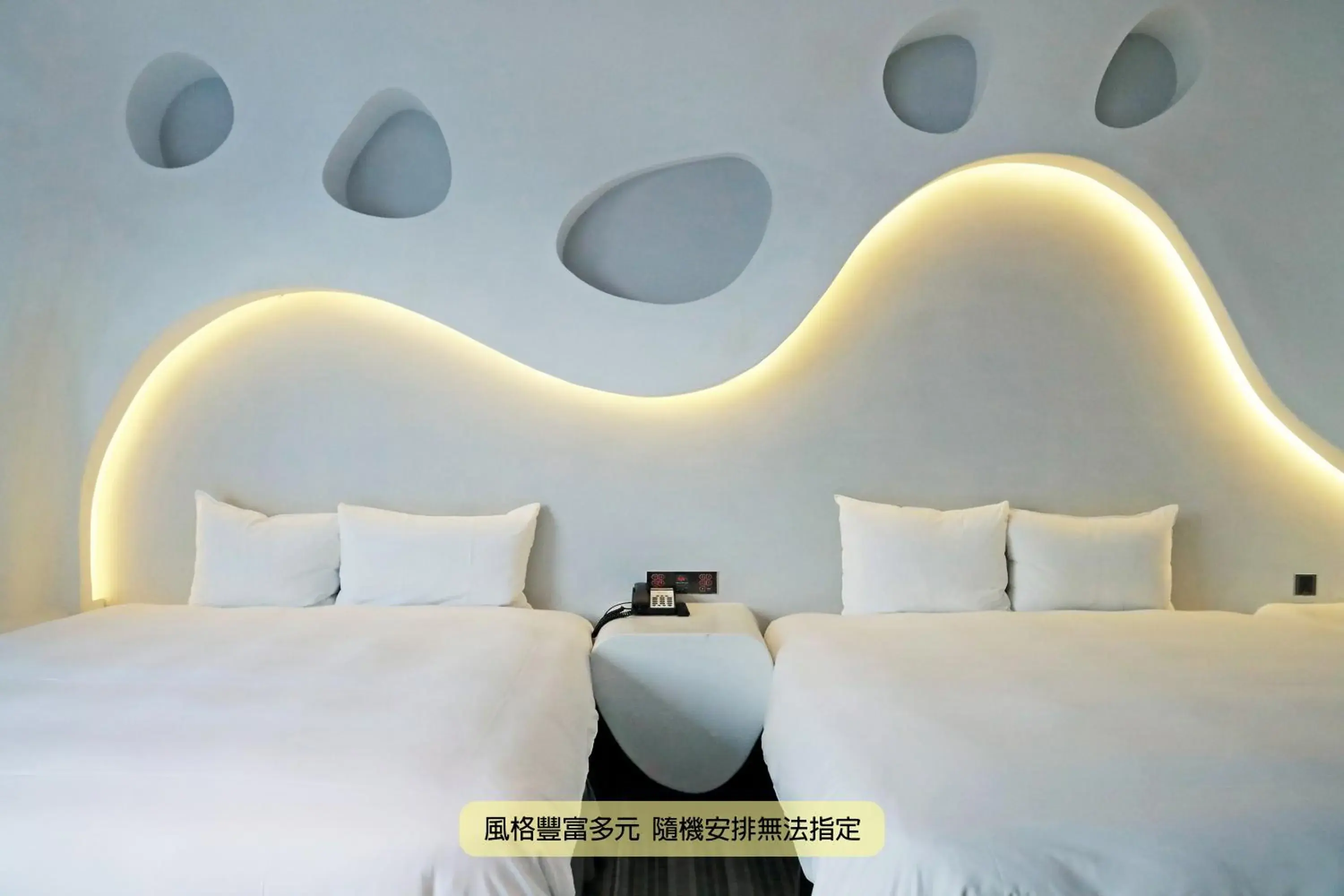 Standard Quadruple Room in Boda Hotel Standard Quadruple Room in Boda Hotel