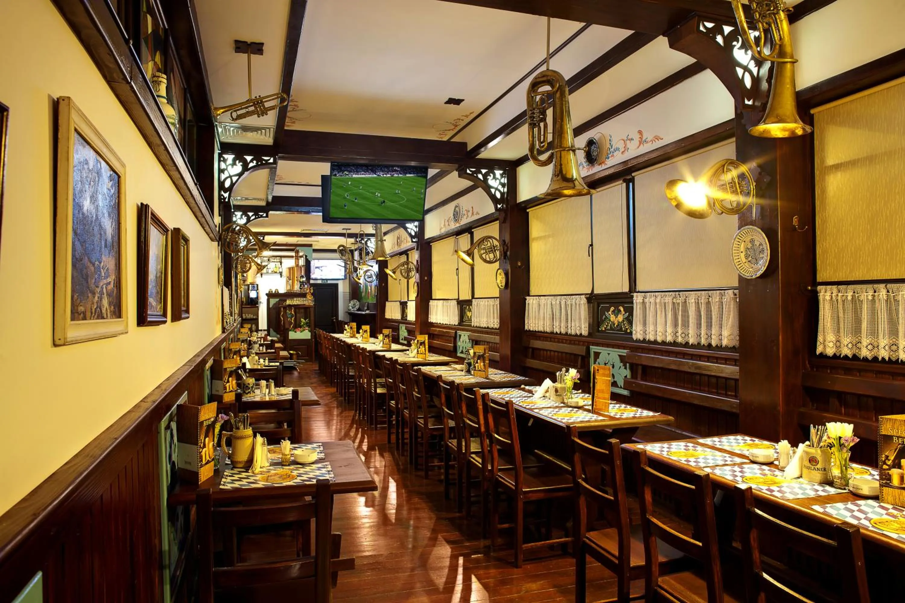 Restaurant/places to eat in Hotel Tecadra