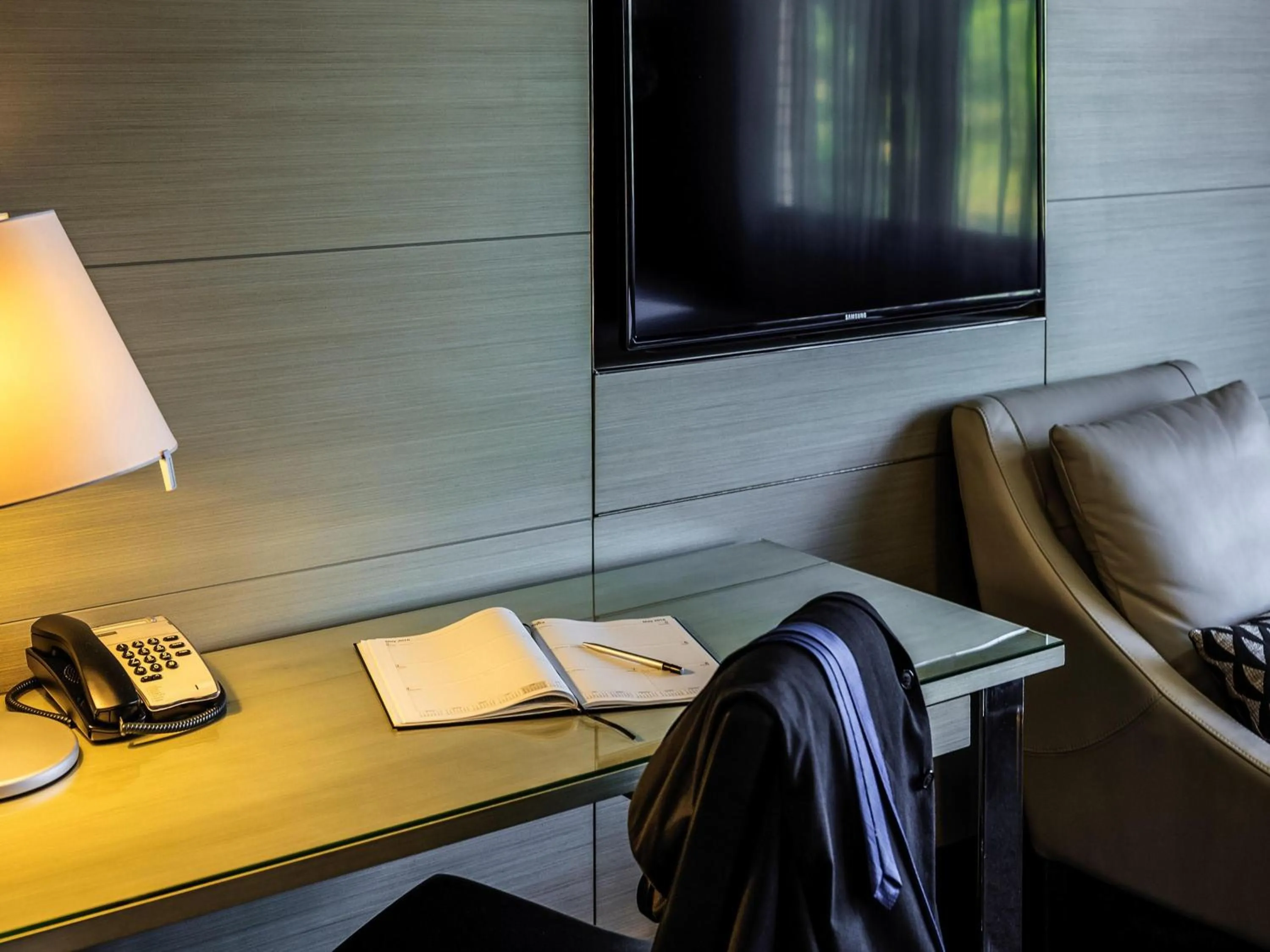 Bedroom in Pullman Brisbane King George Square