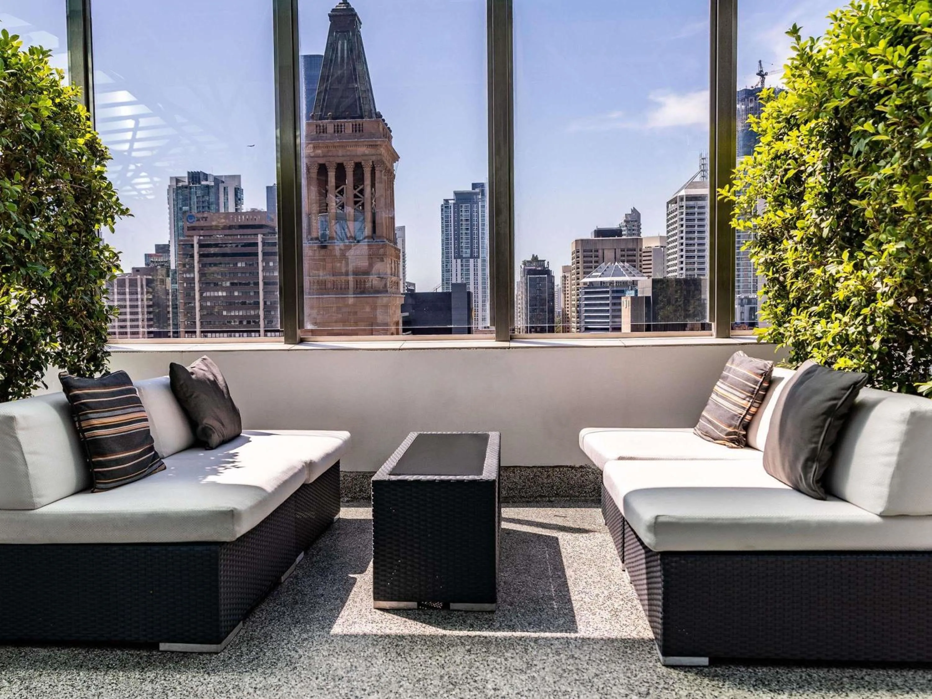 Lounge or bar in Pullman Brisbane King George Square