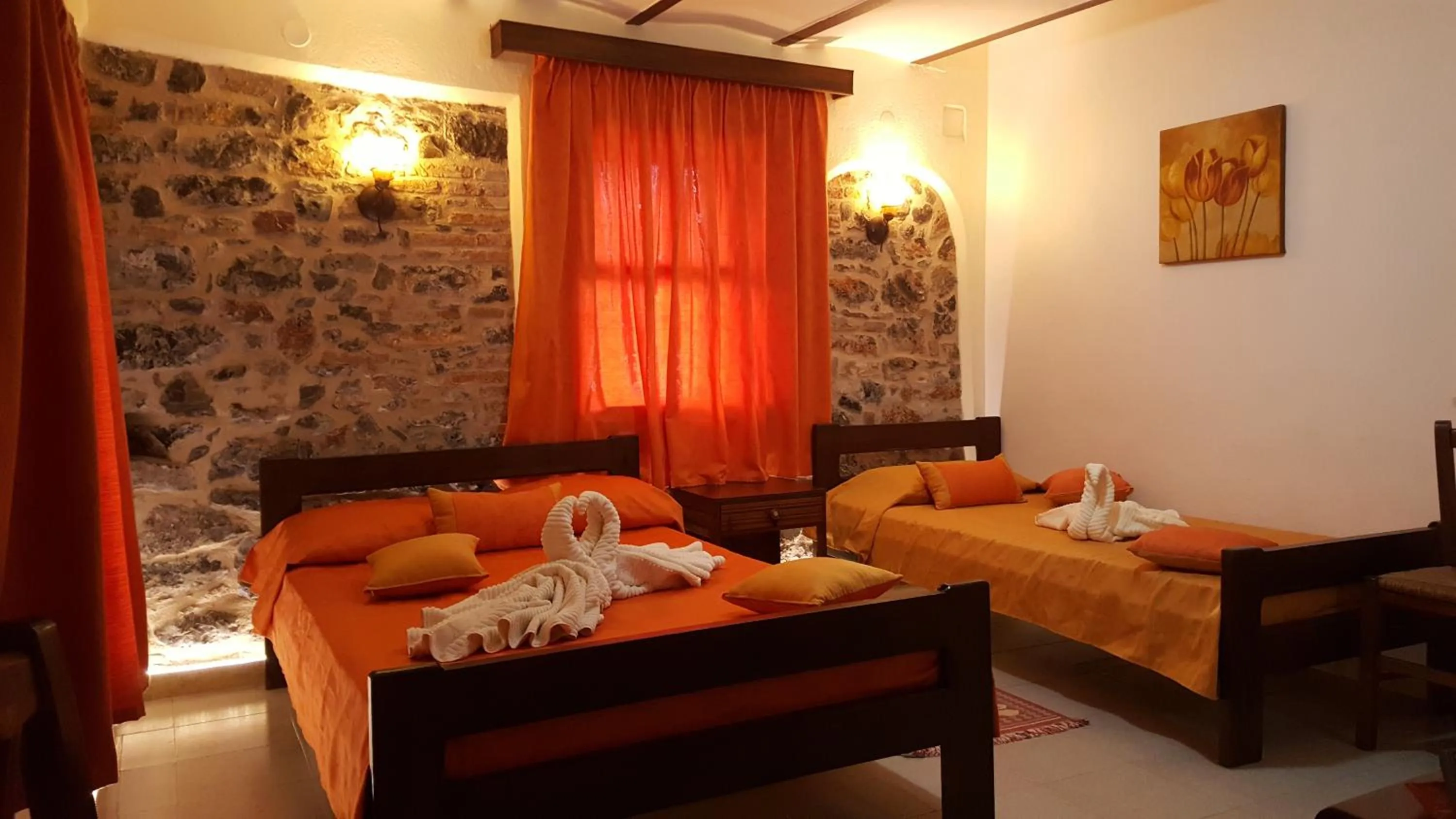 Photo of the whole room in Agroktima