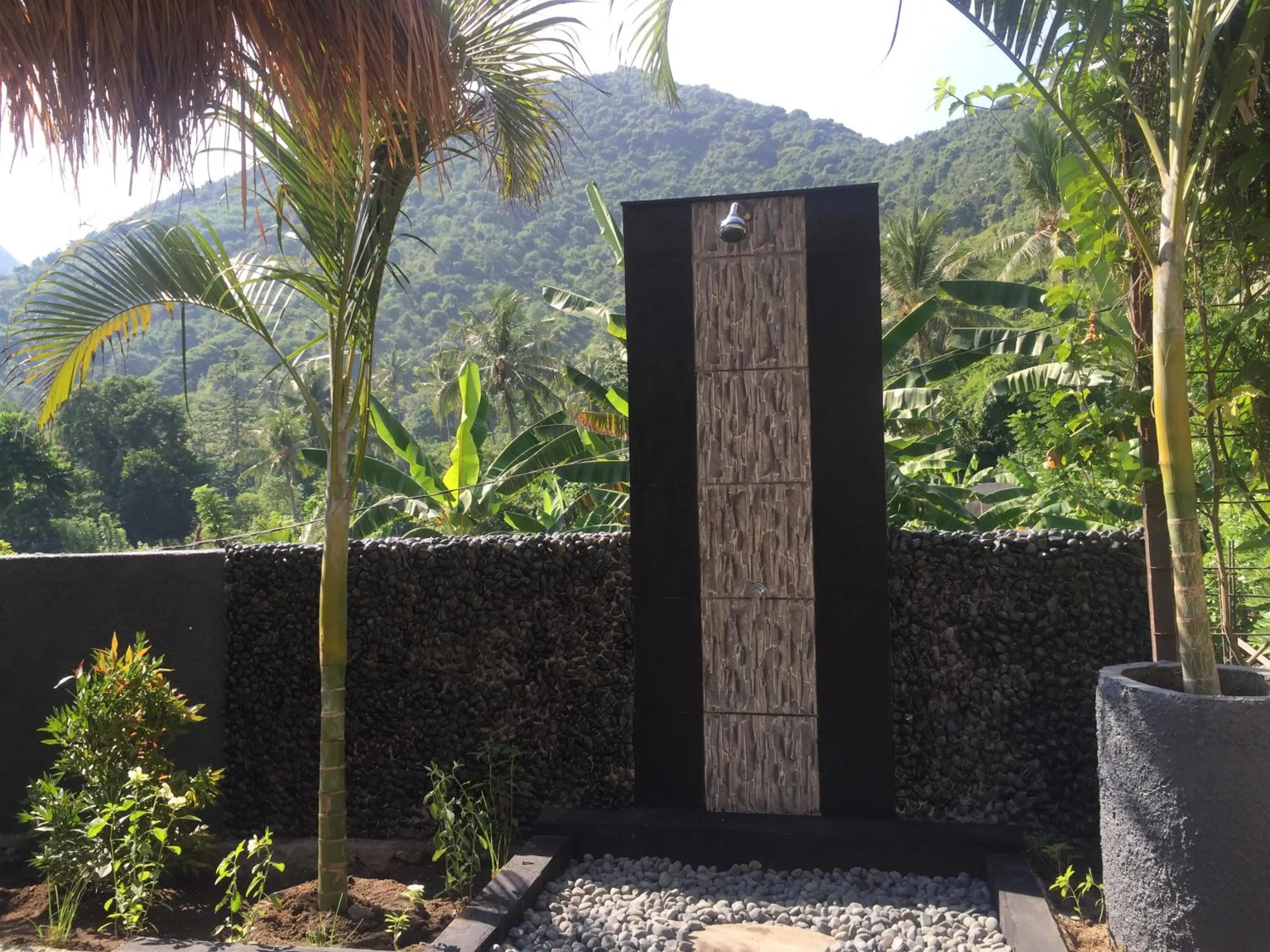 Area and facilities in Nipah Villas