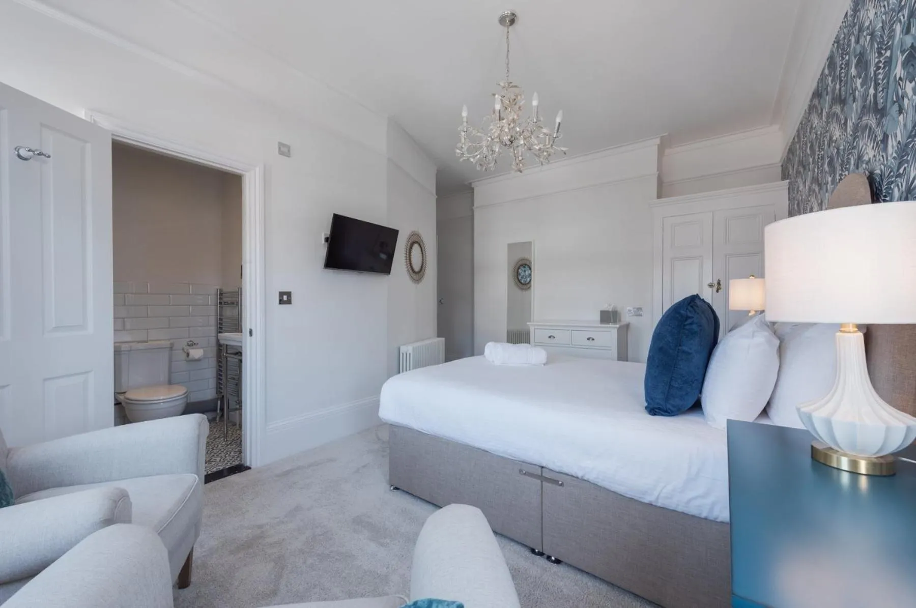 Bed in Stattons Boutique Hotel & Restaurant